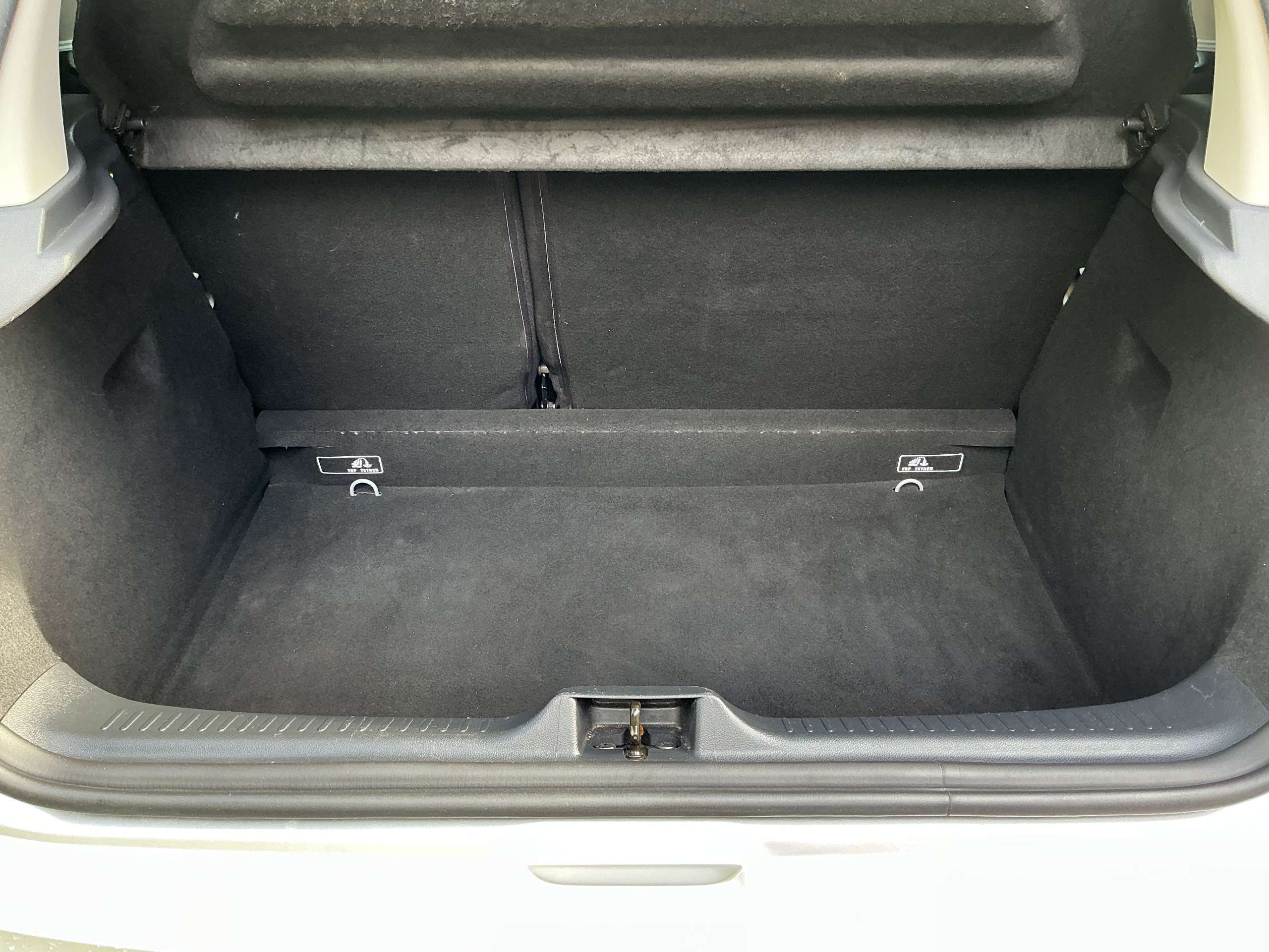 2019 RENAULT CLIO 2019 RENAULT CLIO