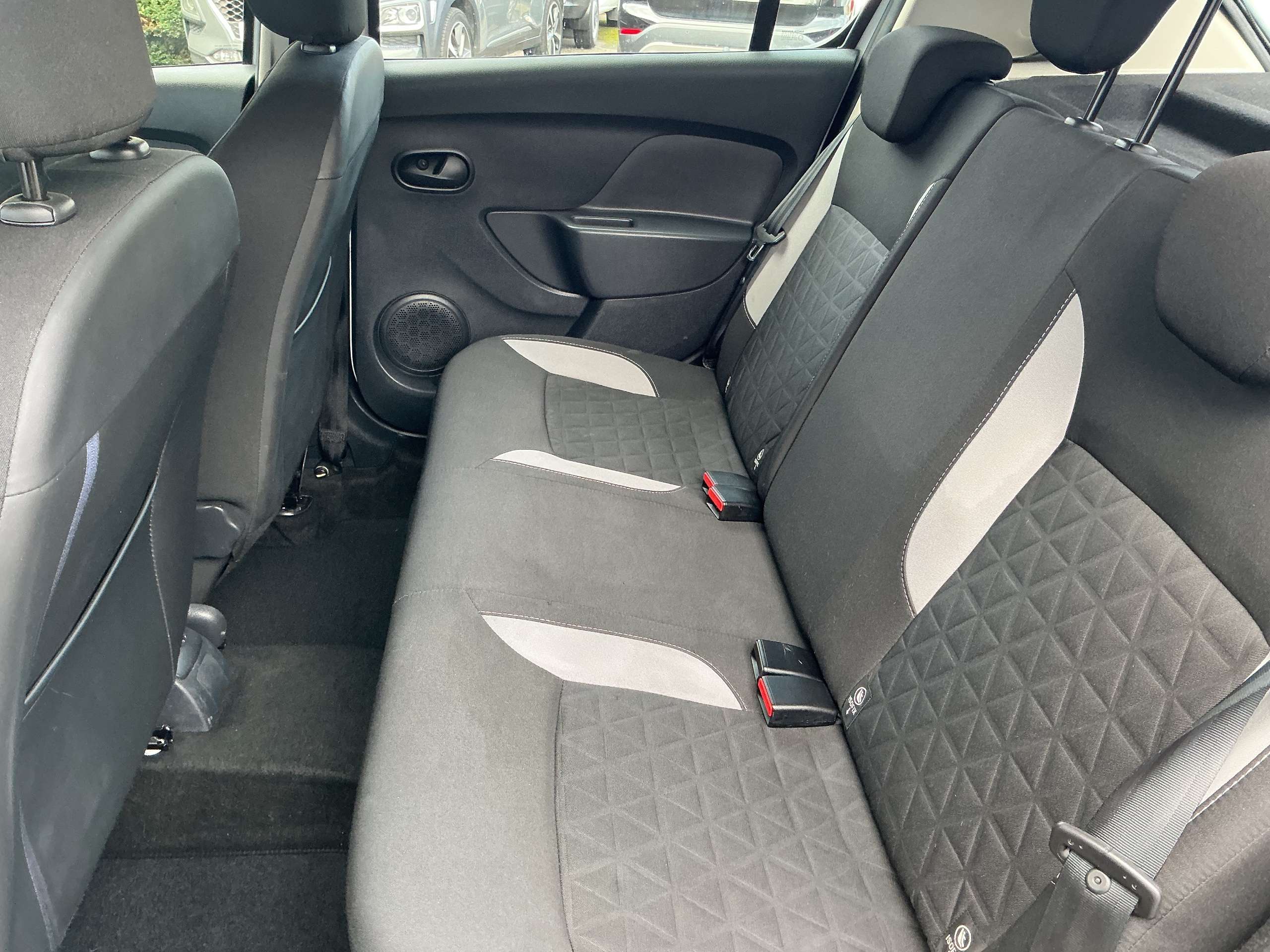 2016 DACIA SANDERO STEPWAY 2016 DACIA SANDERO STEPWAY