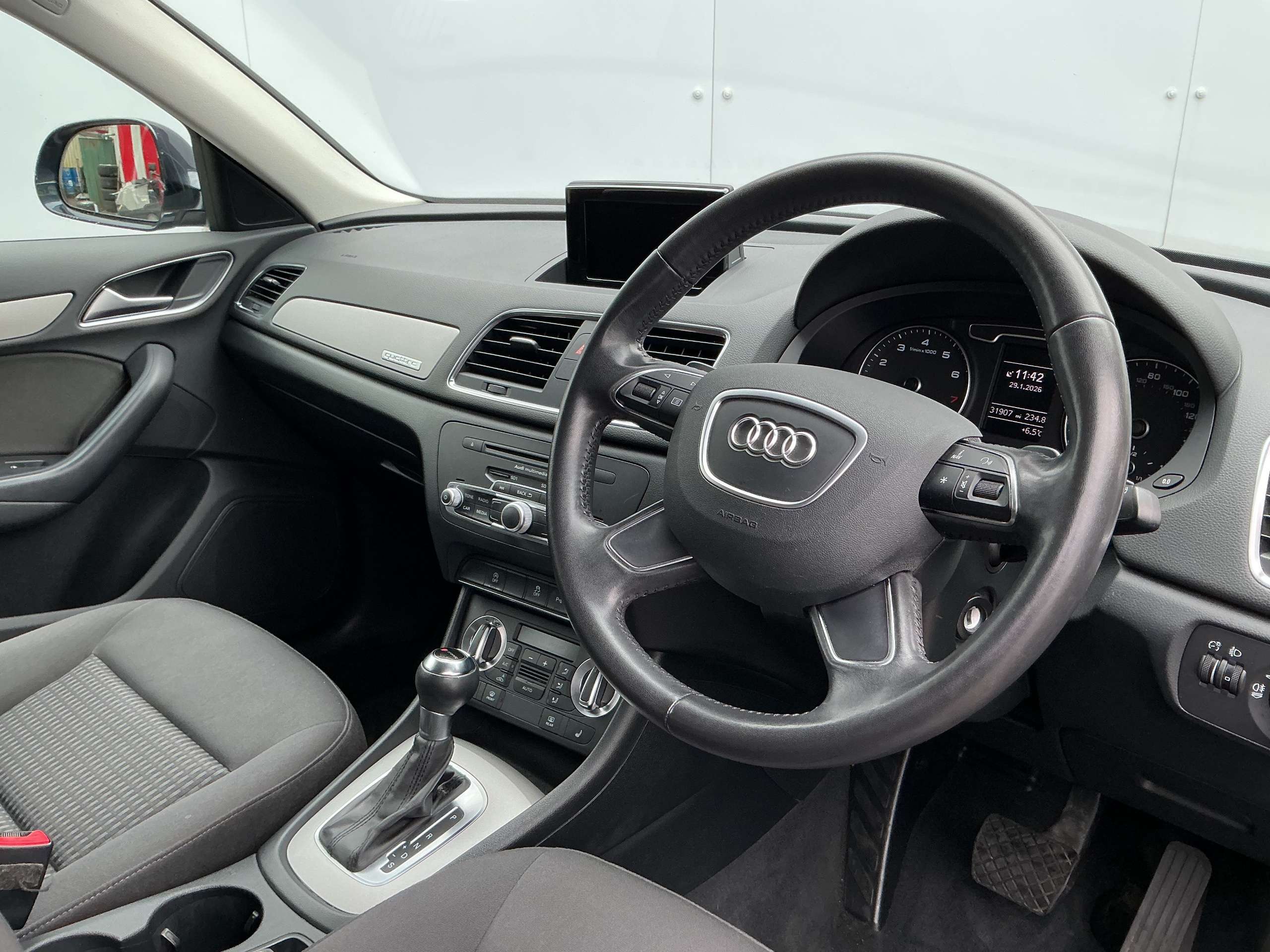 2014 AUDI Q3 2014 AUDI Q3