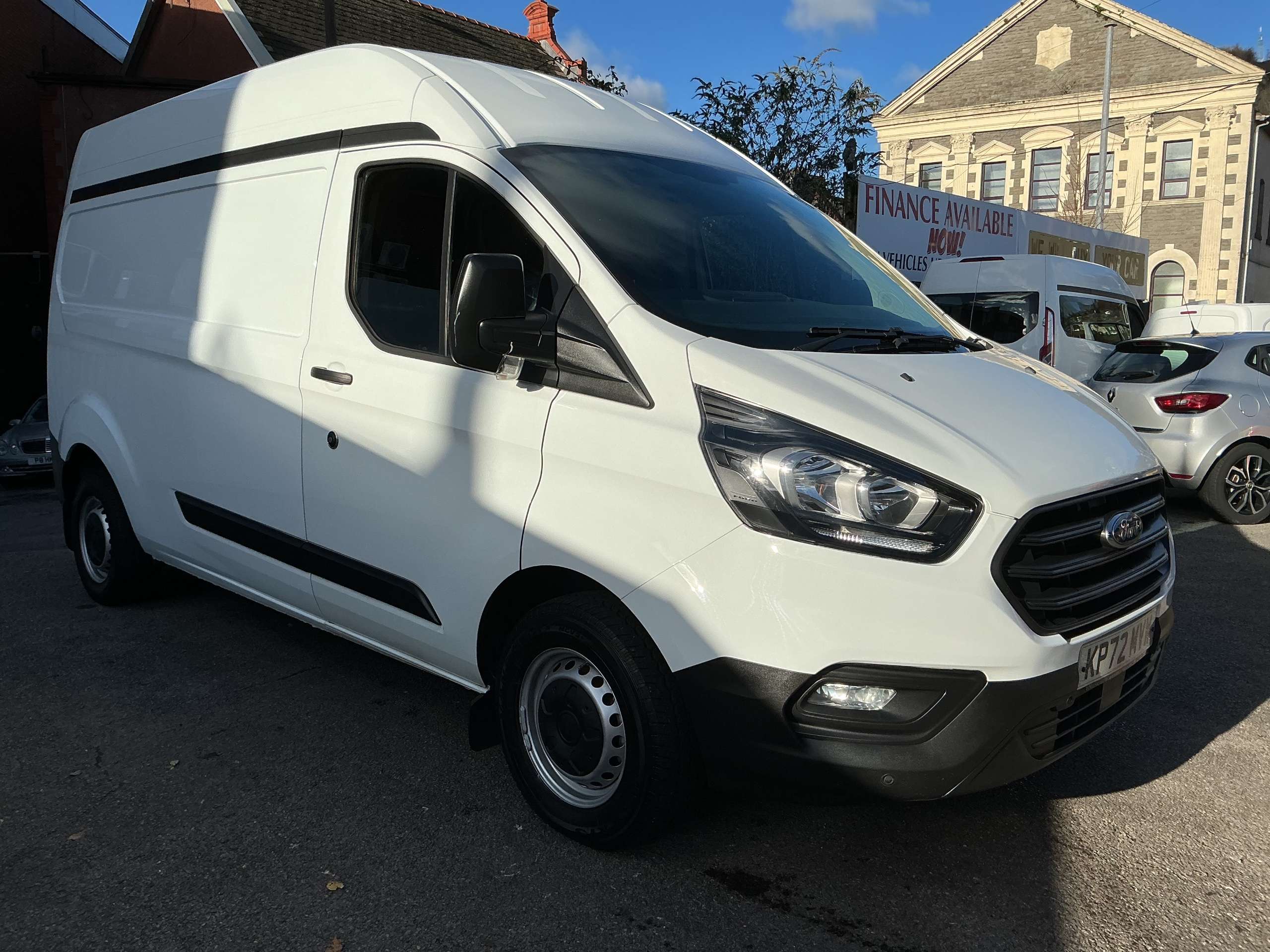 A 2022 FORD TRANSIT CUSTOM 2.0 300 EcoBlue Leader Panel Van 5dr Diesel Manual L2 H2 Euro 6 (s/s) (105 ps) A 2022 FORD TRANSIT CUSTOM 2.0 300 EcoBlue Leader Panel Van 5dr Diesel Manual L2 H2 Euro 6 (s/s) (105 ps)