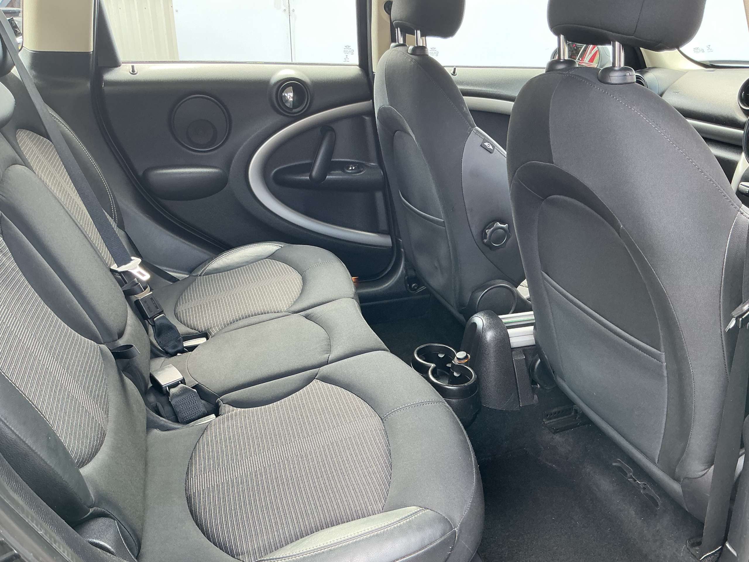 2016 MINI COUNTRYMAN 2016 MINI COUNTRYMAN