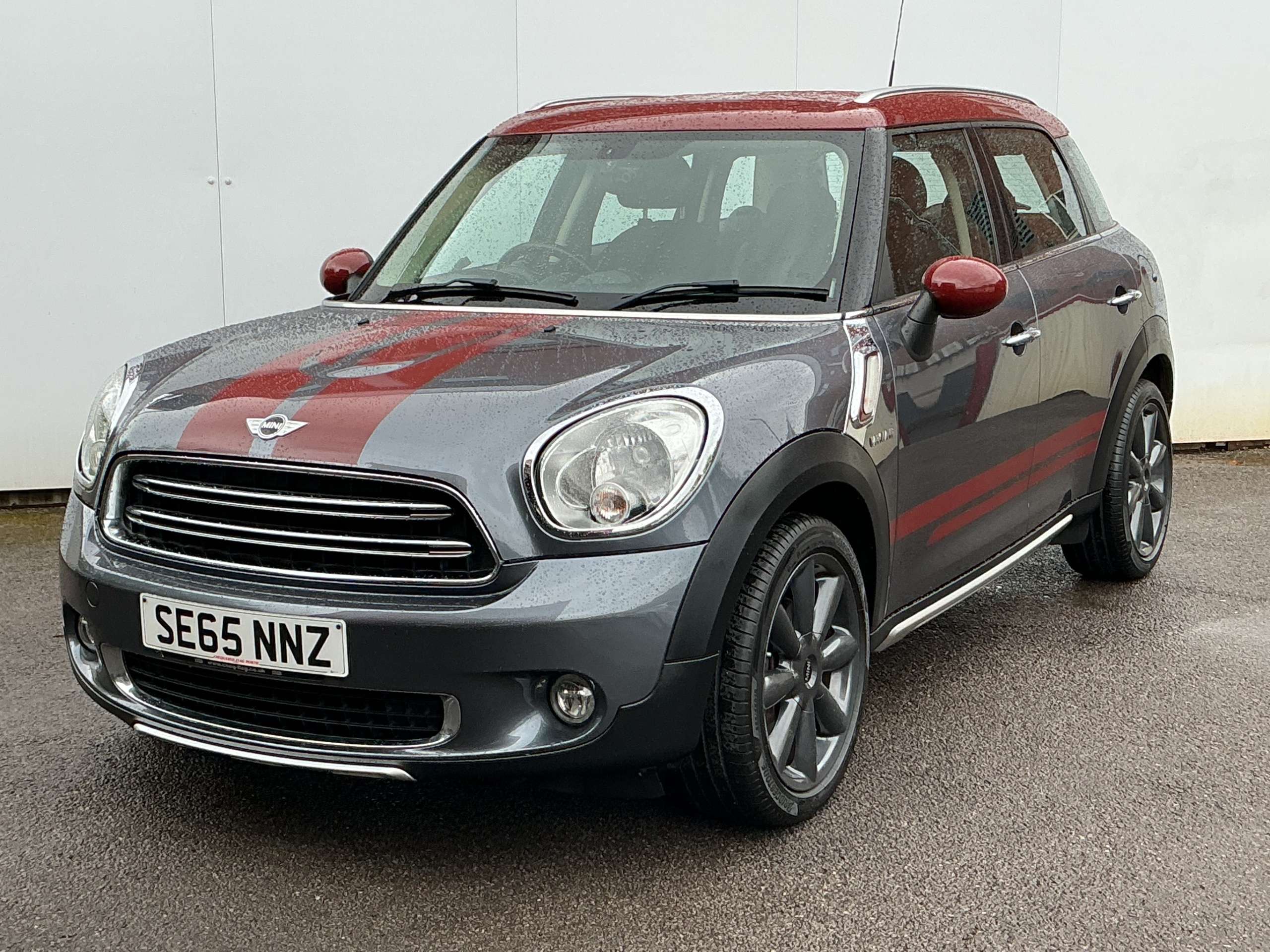 A 2015 MINI COUNTRYMAN 1.6 Cooper D Park Lane SUV 5dr Diesel Manual Euro 6 (s/s) (112 ps) A 2015 MINI COUNTRYMAN 1.6 Cooper D Park Lane SUV 5dr Diesel Manual Euro 6 (s/s) (112 ps)