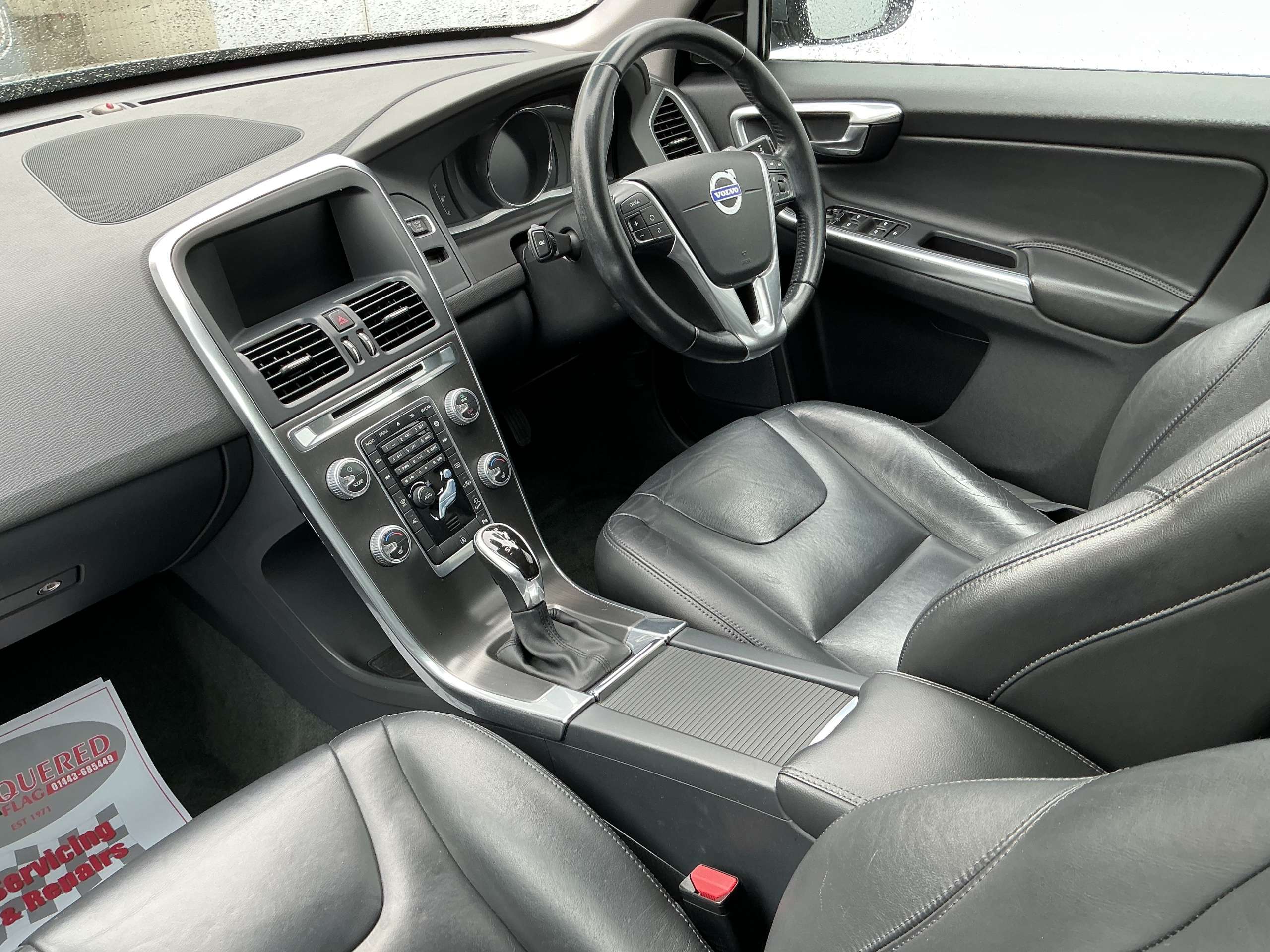 2016 VOLVO XC60 2016 VOLVO XC60