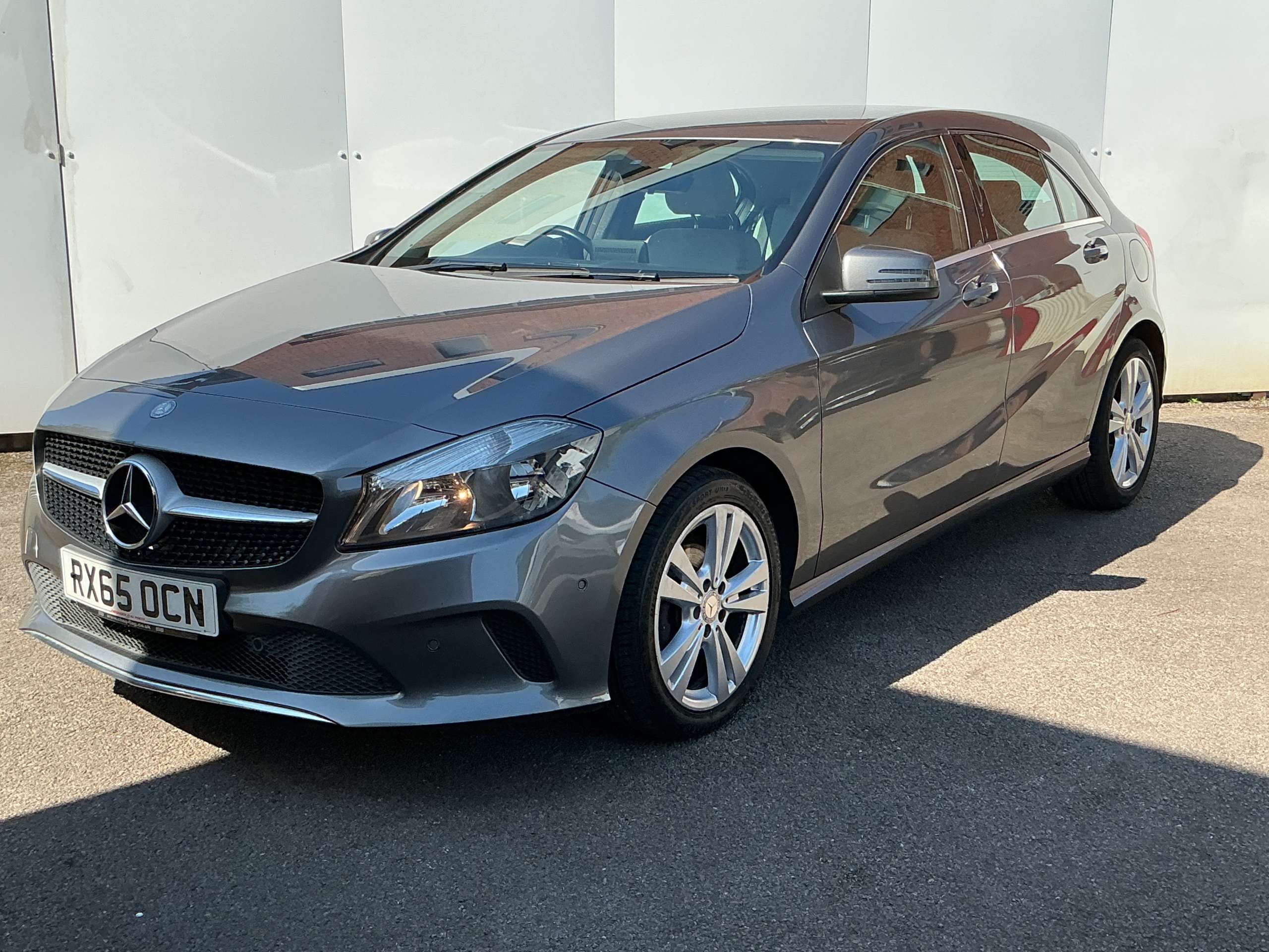 A 2015 MERCEDES-BENZ A CLASS 1.5 A180d Sport (Executive) Hatchback 5dr Diesel Manual Euro 6 (s/s) (109 ps) A 2015 MERCEDES-BENZ A CLASS 1.5 A180d Sport (Executive) Hatchback 5dr Diesel Manual Euro 6 (s/s) (109 ps)