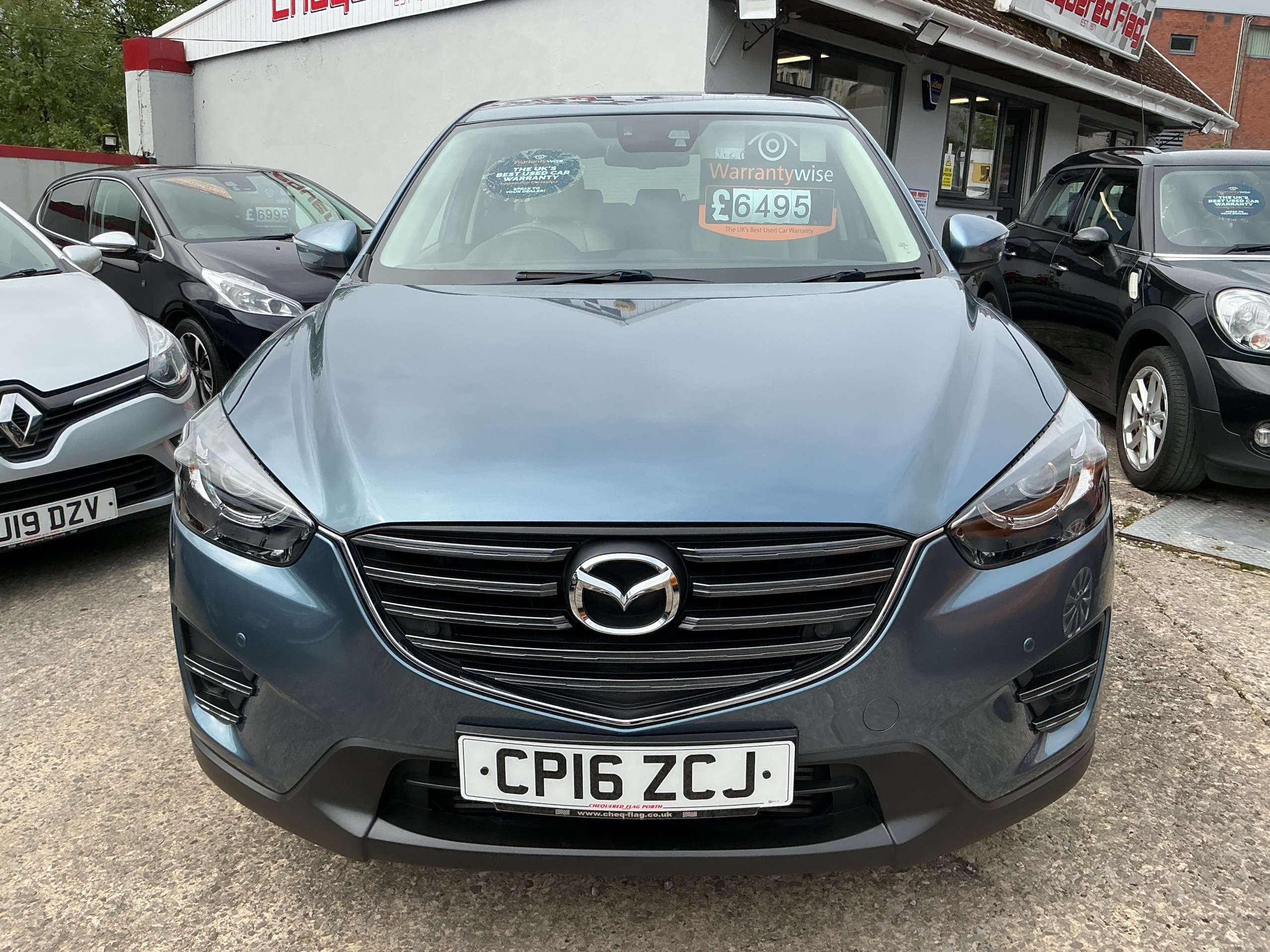 A 2016 MAZDA CX-5 2.2 SKYACTIV-D Sport Nav SUV 5dr Diesel Manual 4WD Euro 6 (s/s) (175 ps) A 2016 MAZDA CX-5 2.2 SKYACTIV-D Sport Nav SUV 5dr Diesel Manual 4WD Euro 6 (s/s) (175 ps)