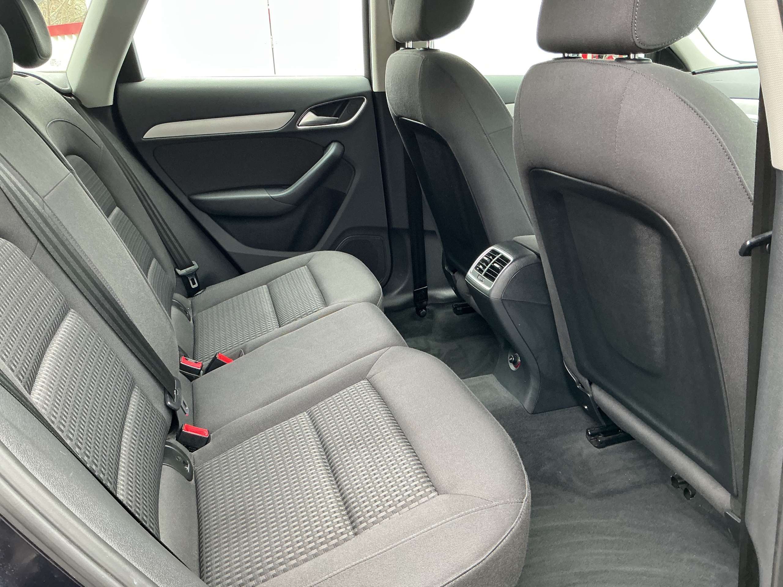 2014 AUDI Q3 2014 AUDI Q3