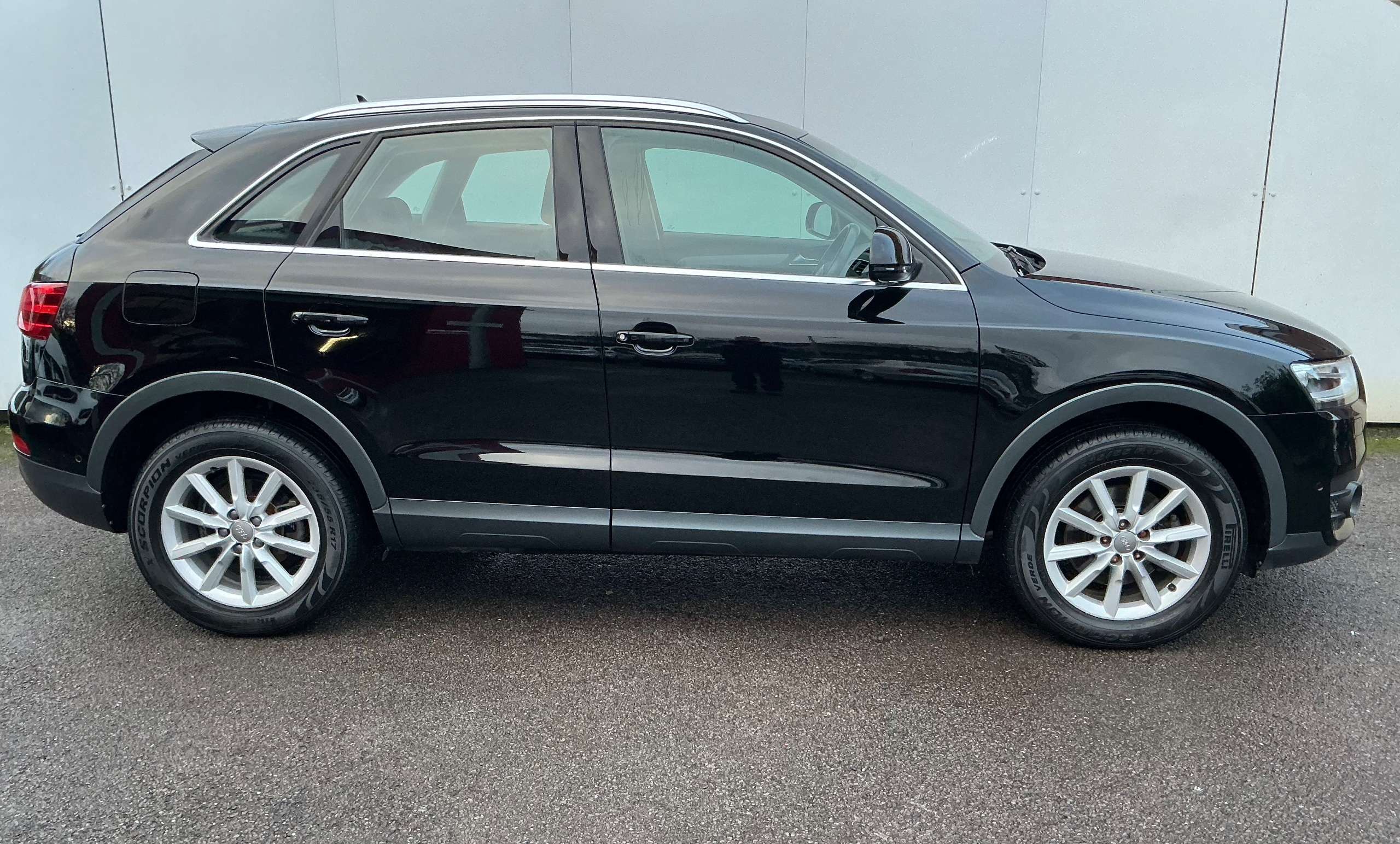 2012 AUDI Q3 2012 AUDI Q3