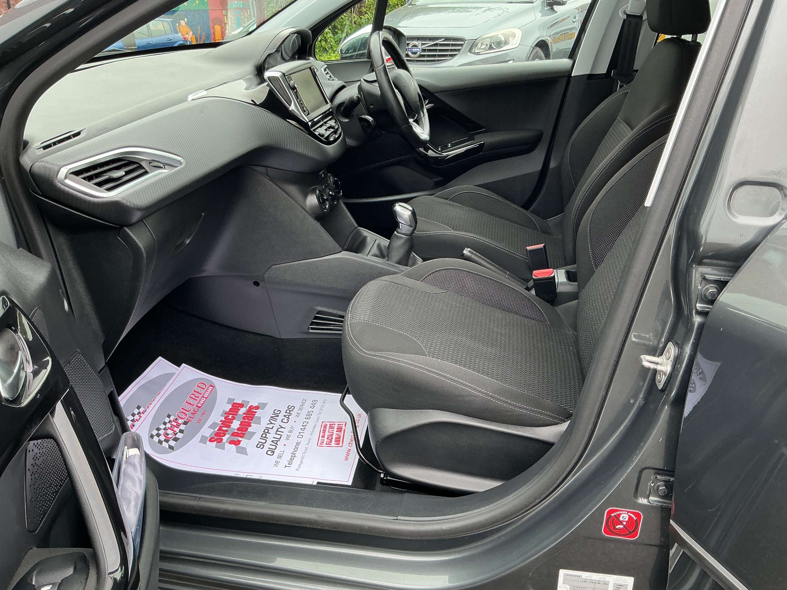2016 PEUGEOT 208 2016 PEUGEOT 208