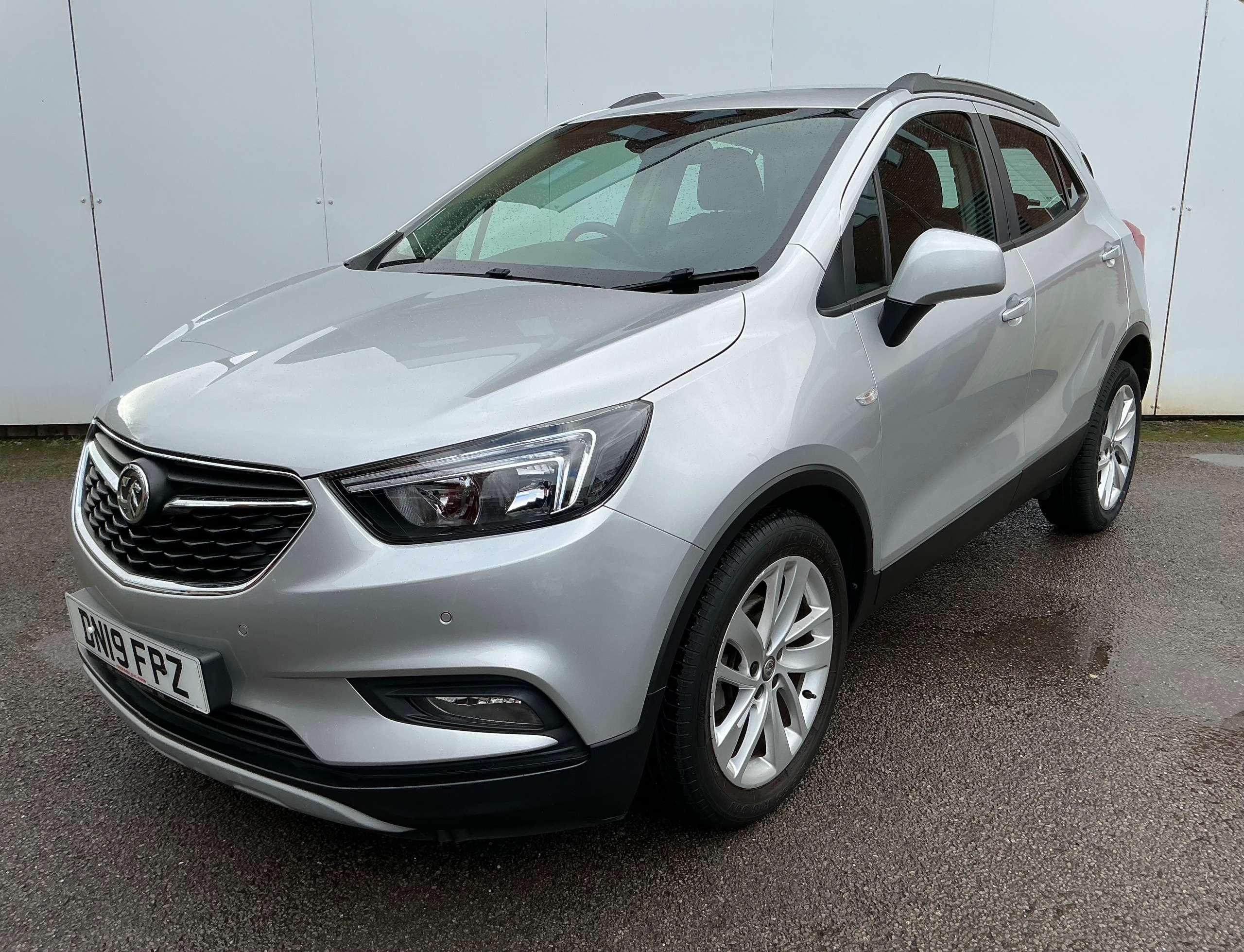 A 2019 VAUXHALL MOKKA X 1.4i Turbo Active SUV 5dr Petrol Auto Euro 6 (140 ps) A 2019 VAUXHALL MOKKA X 1.4i Turbo Active SUV 5dr Petrol Auto Euro 6 (140 ps)