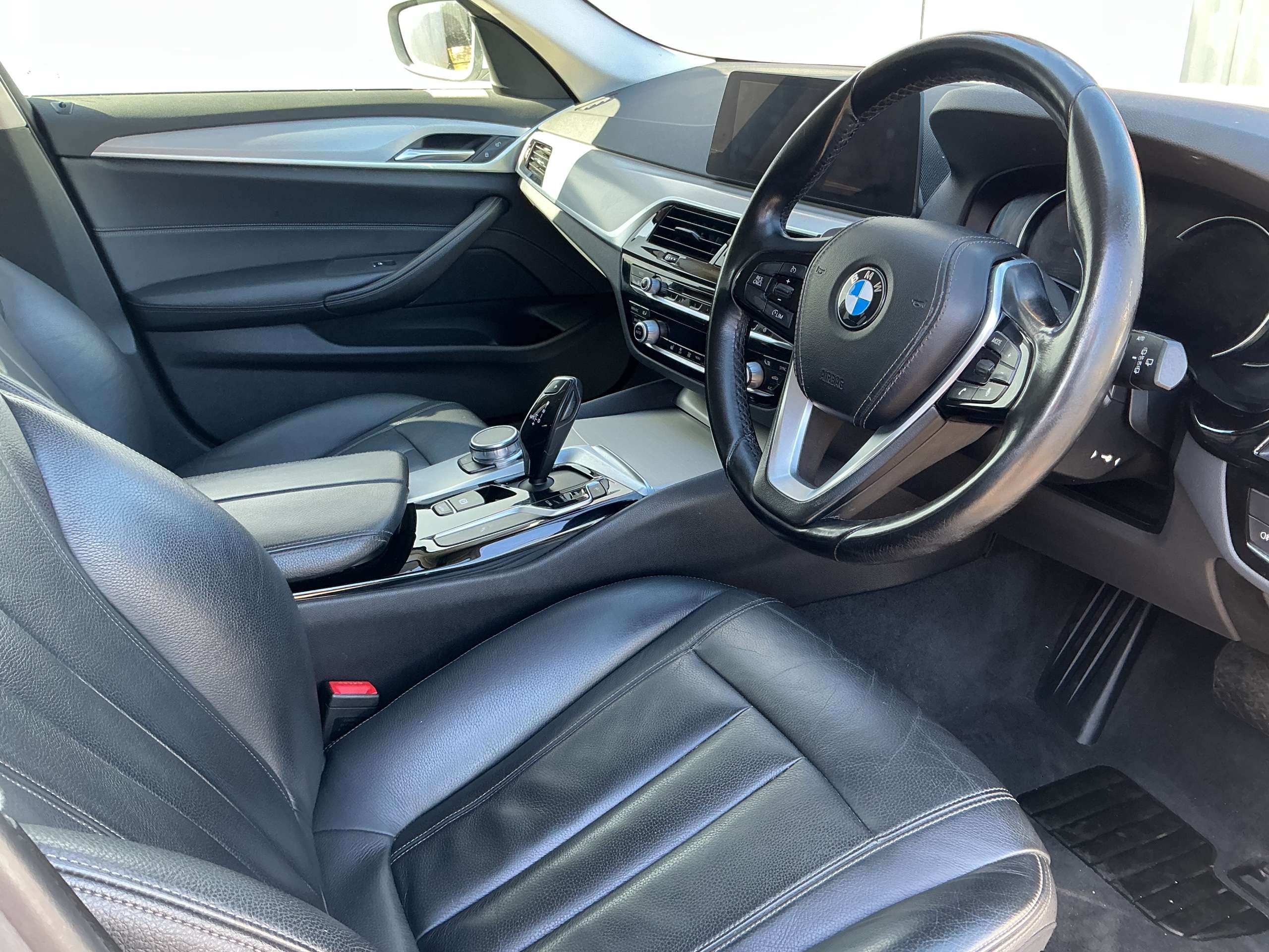2018 BMW 5 SERIES 2018 BMW 5 SERIES