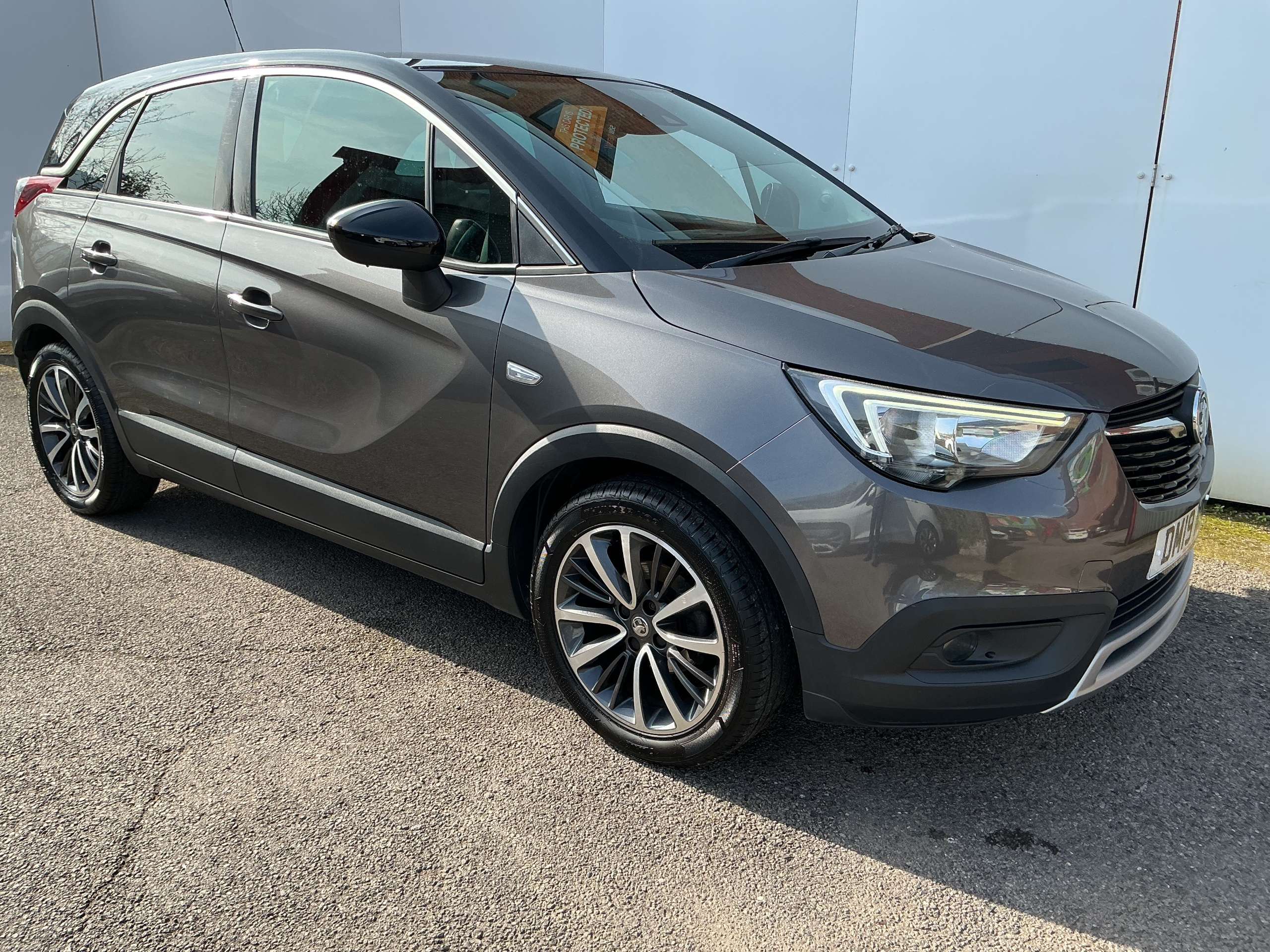 A 2019 VAUXHALL CROSSLAND X 1.2 Elite Nav SUV 5dr Petrol Manual Euro 6 (83 ps) A 2019 VAUXHALL CROSSLAND X 1.2 Elite Nav SUV 5dr Petrol Manual Euro 6 (83 ps)