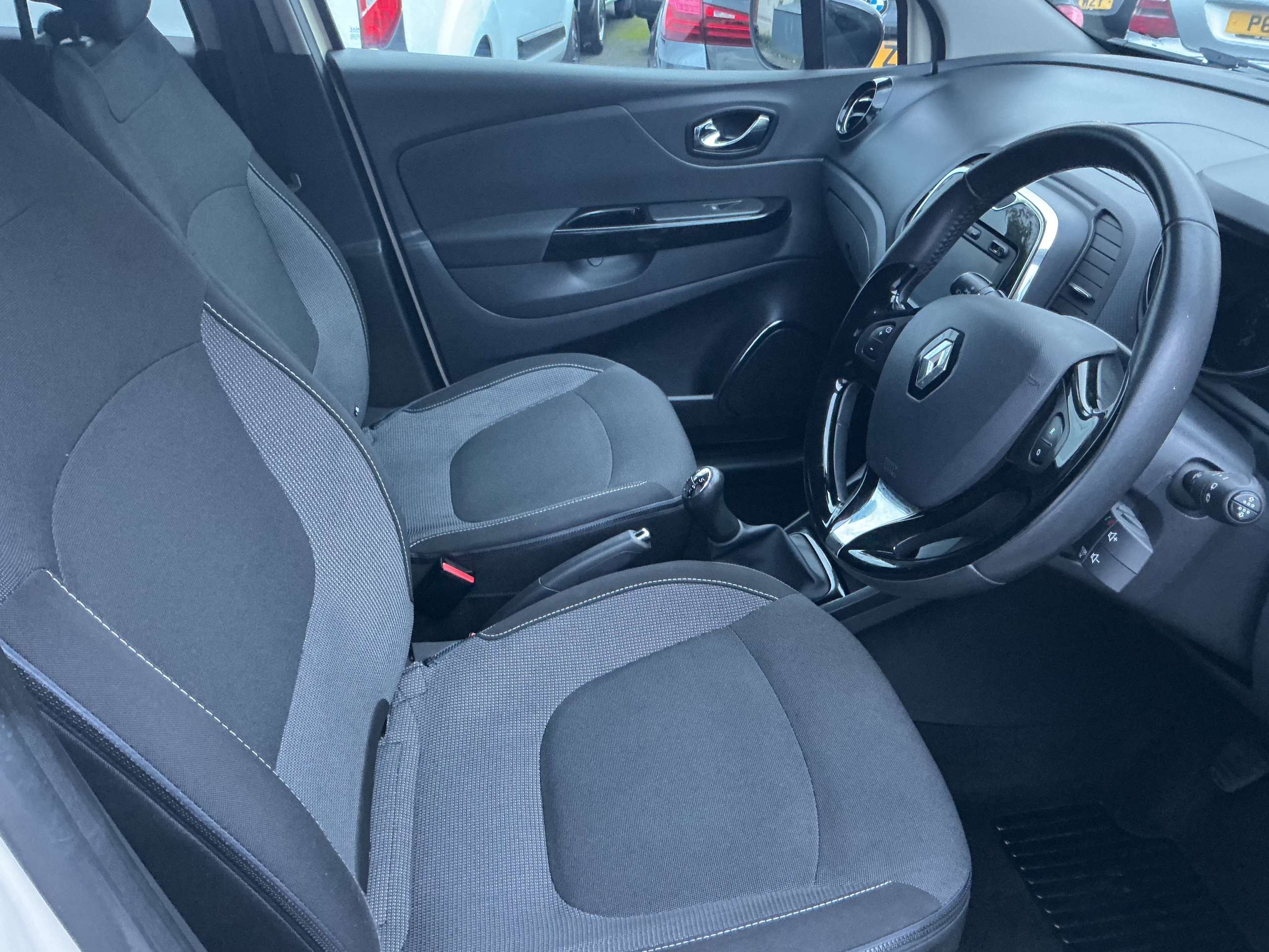 2015 RENAULT CAPTUR 2015 RENAULT CAPTUR