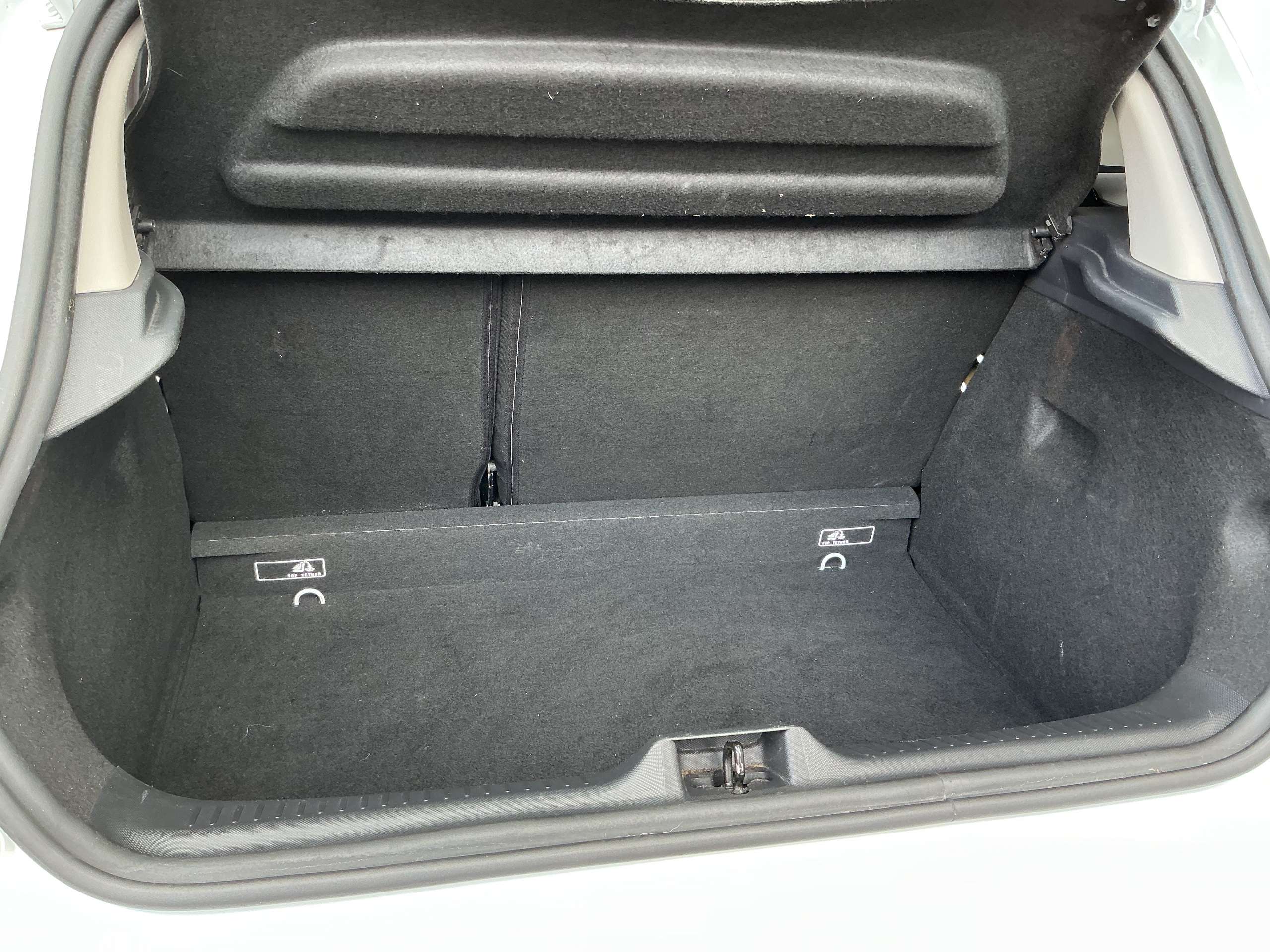 2015 RENAULT CLIO 2015 RENAULT CLIO