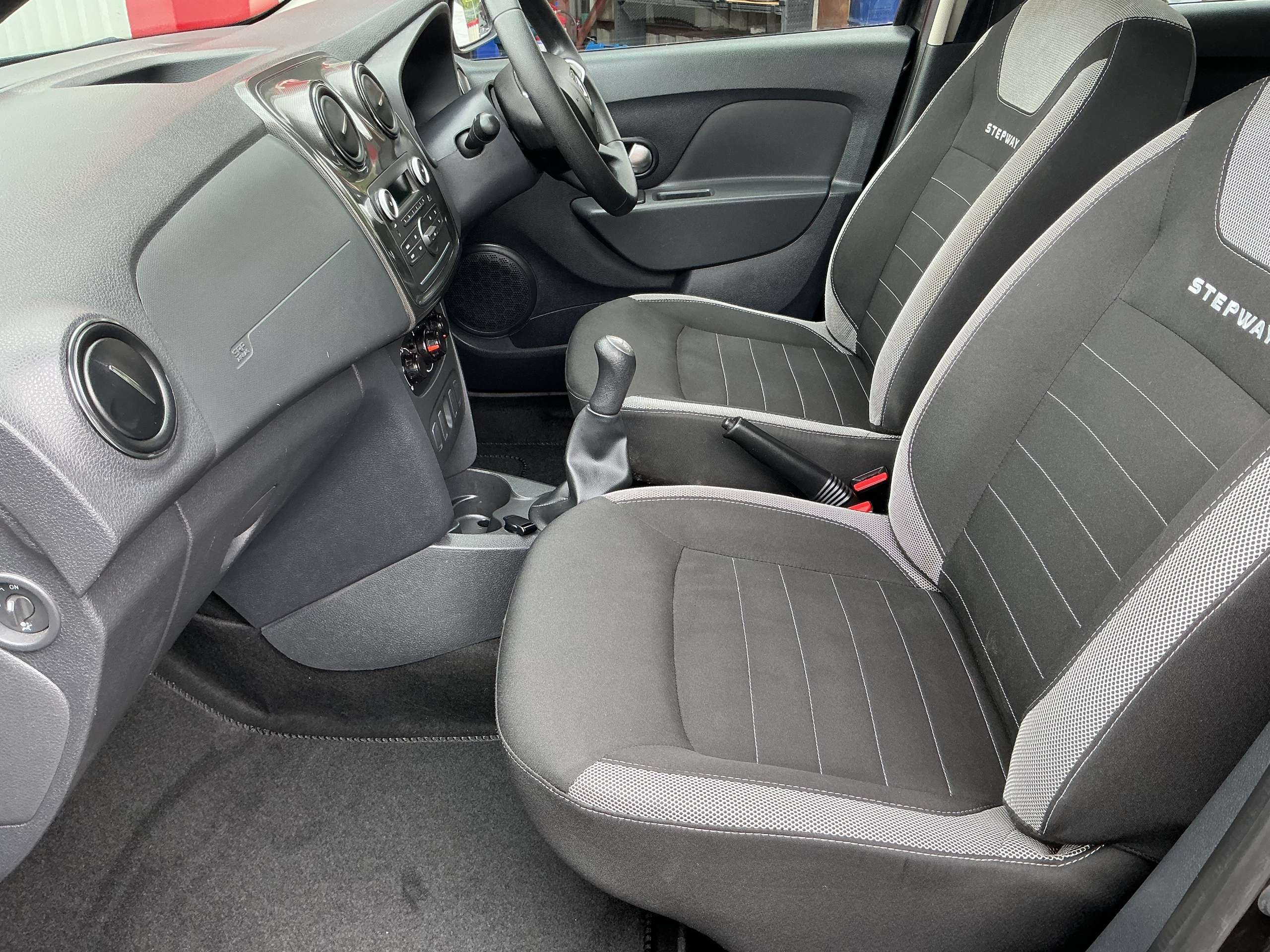 2019 DACIA SANDERO STEPWAY 2019 DACIA SANDERO STEPWAY