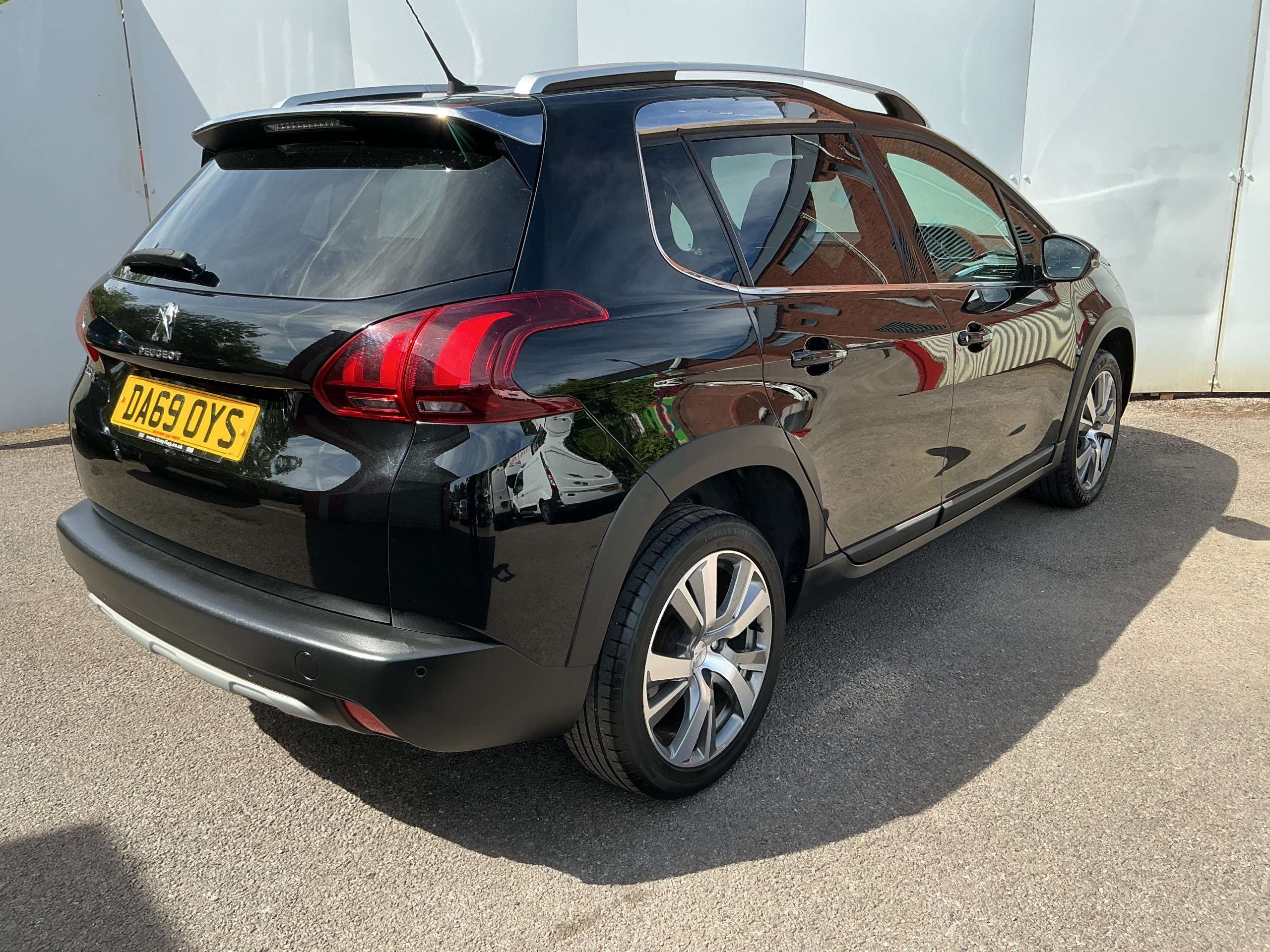 2019 PEUGEOT 2008 2019 PEUGEOT 2008