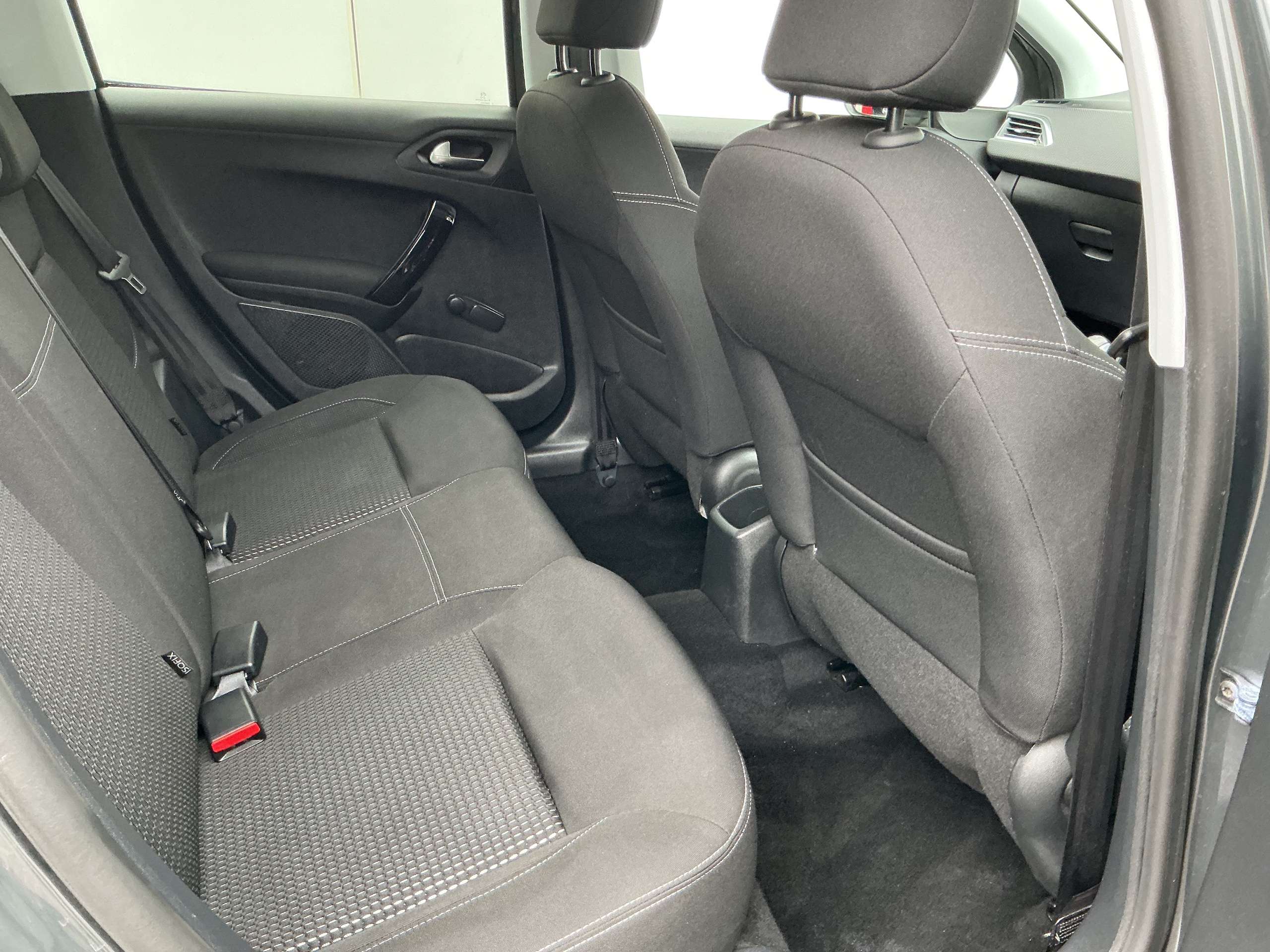 2016 PEUGEOT 208 2016 PEUGEOT 208