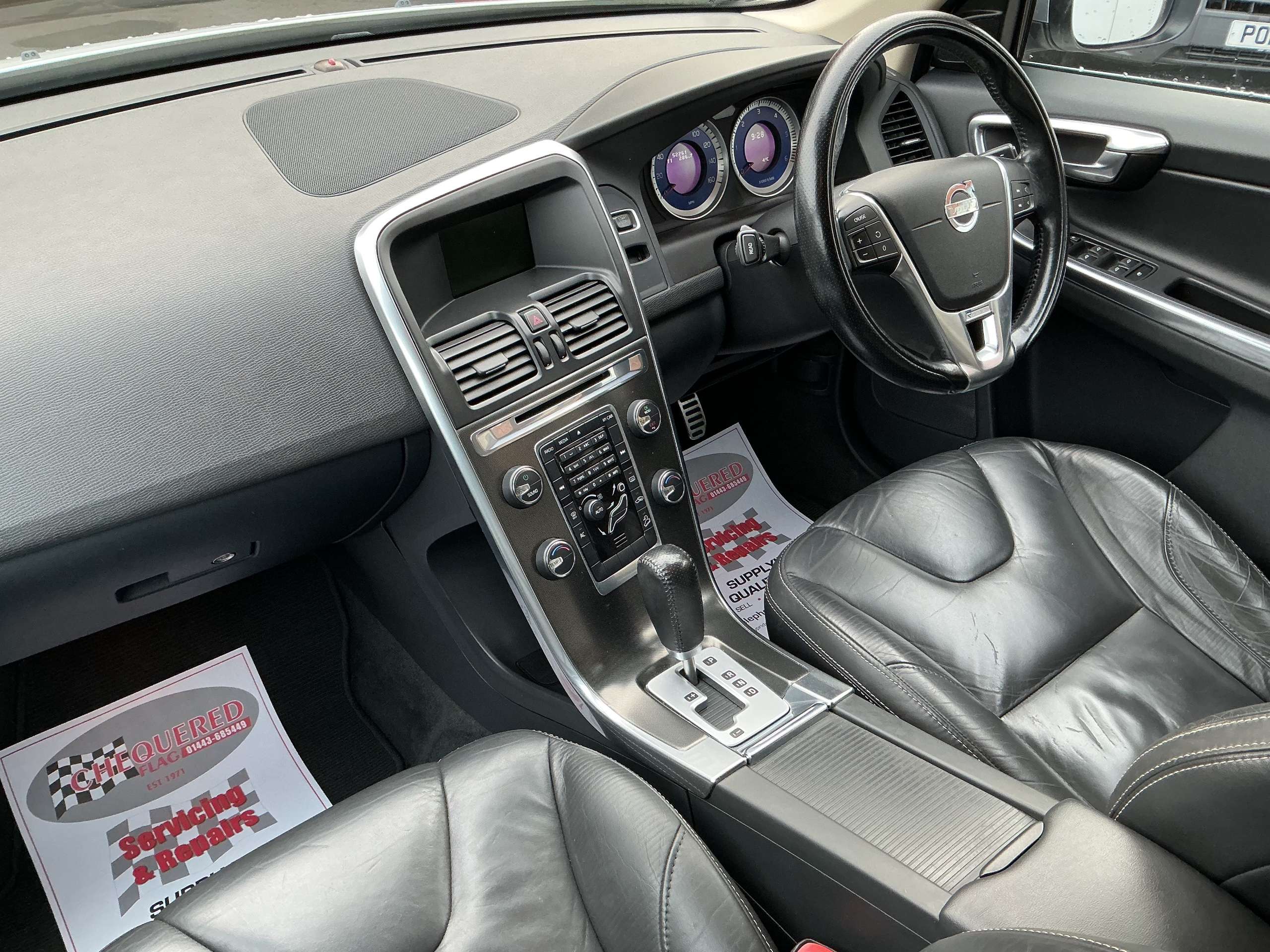 2012 VOLVO XC60 2012 VOLVO XC60