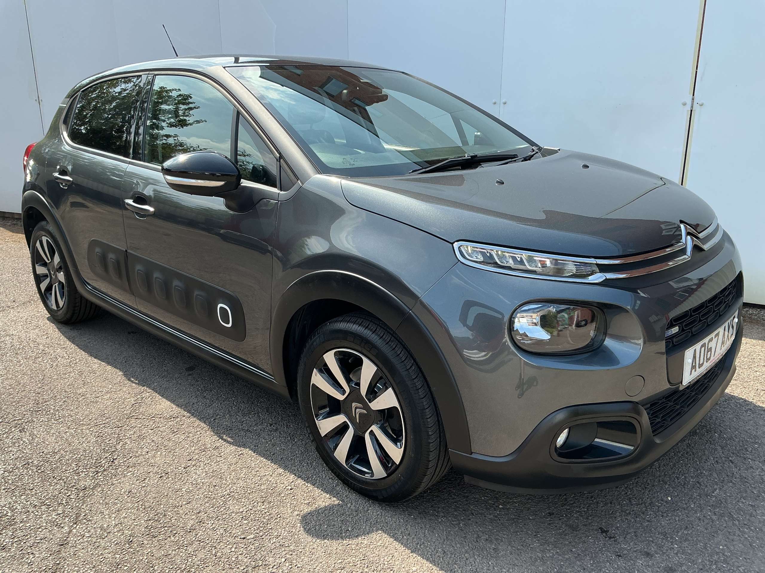 A 2017 CITROEN C3 1.2 PureTech Flair Hatchback 5dr Petrol Manual Euro 6 (82 ps) A 2017 CITROEN C3 1.2 PureTech Flair Hatchback 5dr Petrol Manual Euro 6 (82 ps)
