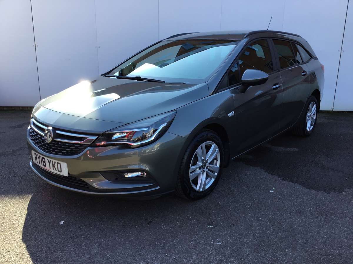 Check out this Vauxhall Astra 2018 Diesel Manual