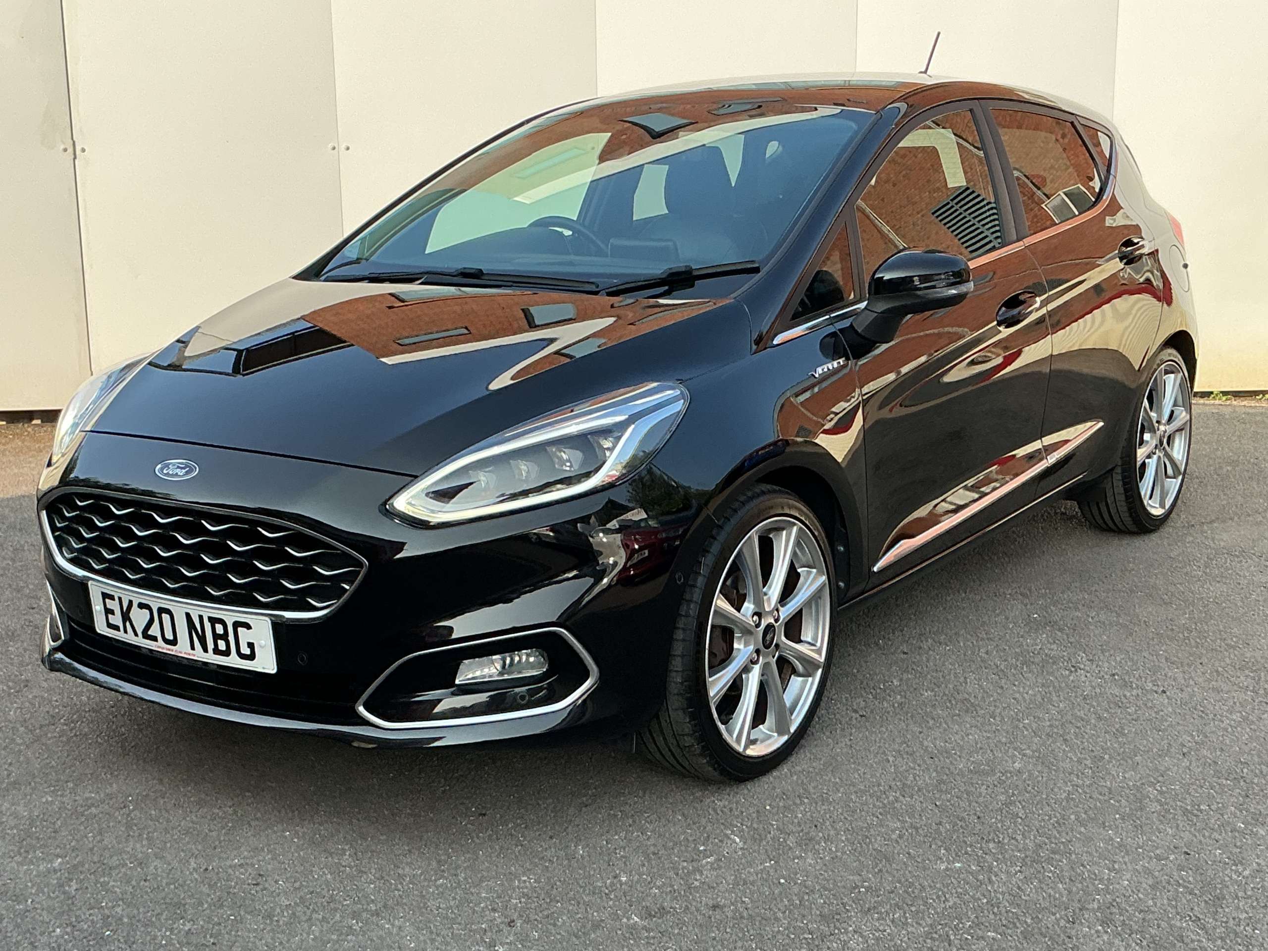 A 2020 FORD FIESTA 1.5 TDCi Vignale Edition Hatchback 5dr Diesel Manual Euro 6 (s/s) (85 ps) A 2020 FORD FIESTA 1.5 TDCi Vignale Edition Hatchback 5dr Diesel Manual Euro 6 (s/s) (85 ps)