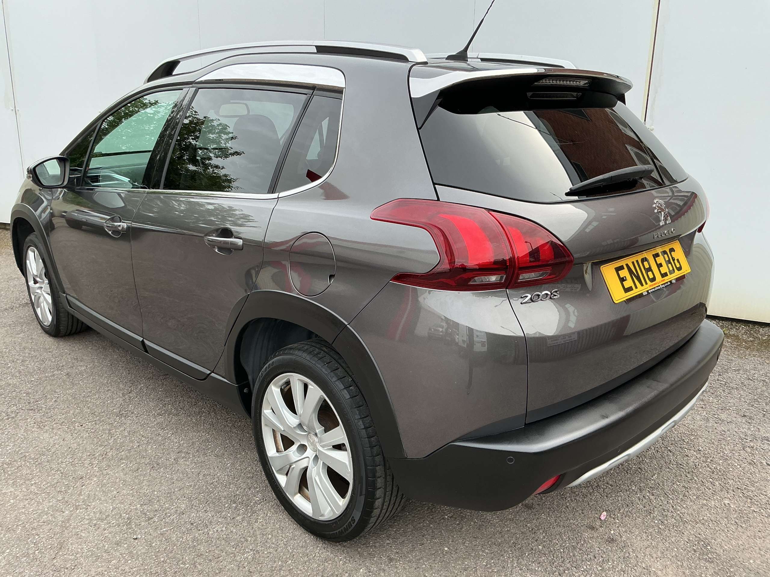 2018 PEUGEOT 2008 2018 PEUGEOT 2008