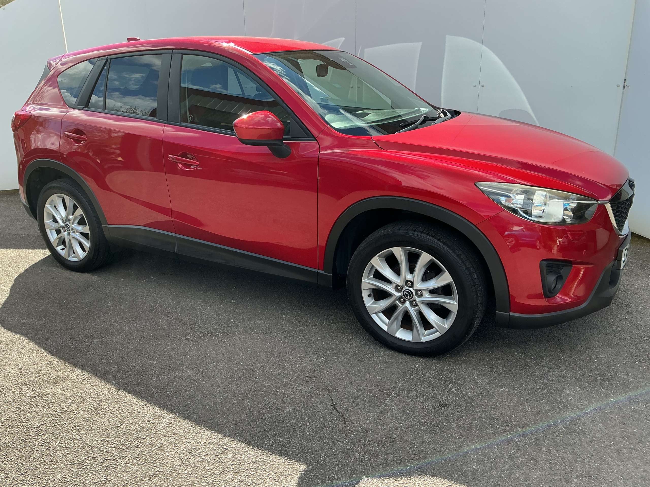A 2015 MAZDA CX-5 2.2 SKYACTIV-D Sport Nav SUV 5dr Diesel Manual 4WD Euro 6 (s/s) (175 ps) A 2015 MAZDA CX-5 2.2 SKYACTIV-D Sport Nav SUV 5dr Diesel Manual 4WD Euro 6 (s/s) (175 ps)