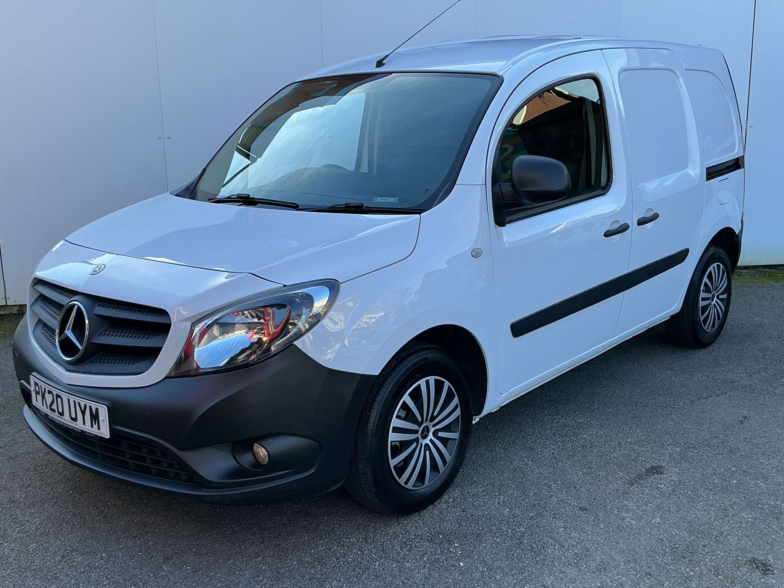 A 2020 MERCEDES-BENZ CITAN 1.5 109 CDI Pure Panel Van 5dr Diesel Manual L2 Euro 6 (94 ps) A 2020 MERCEDES-BENZ CITAN 1.5 109 CDI Pure Panel Van 5dr Diesel Manual L2 Euro 6 (94 ps)