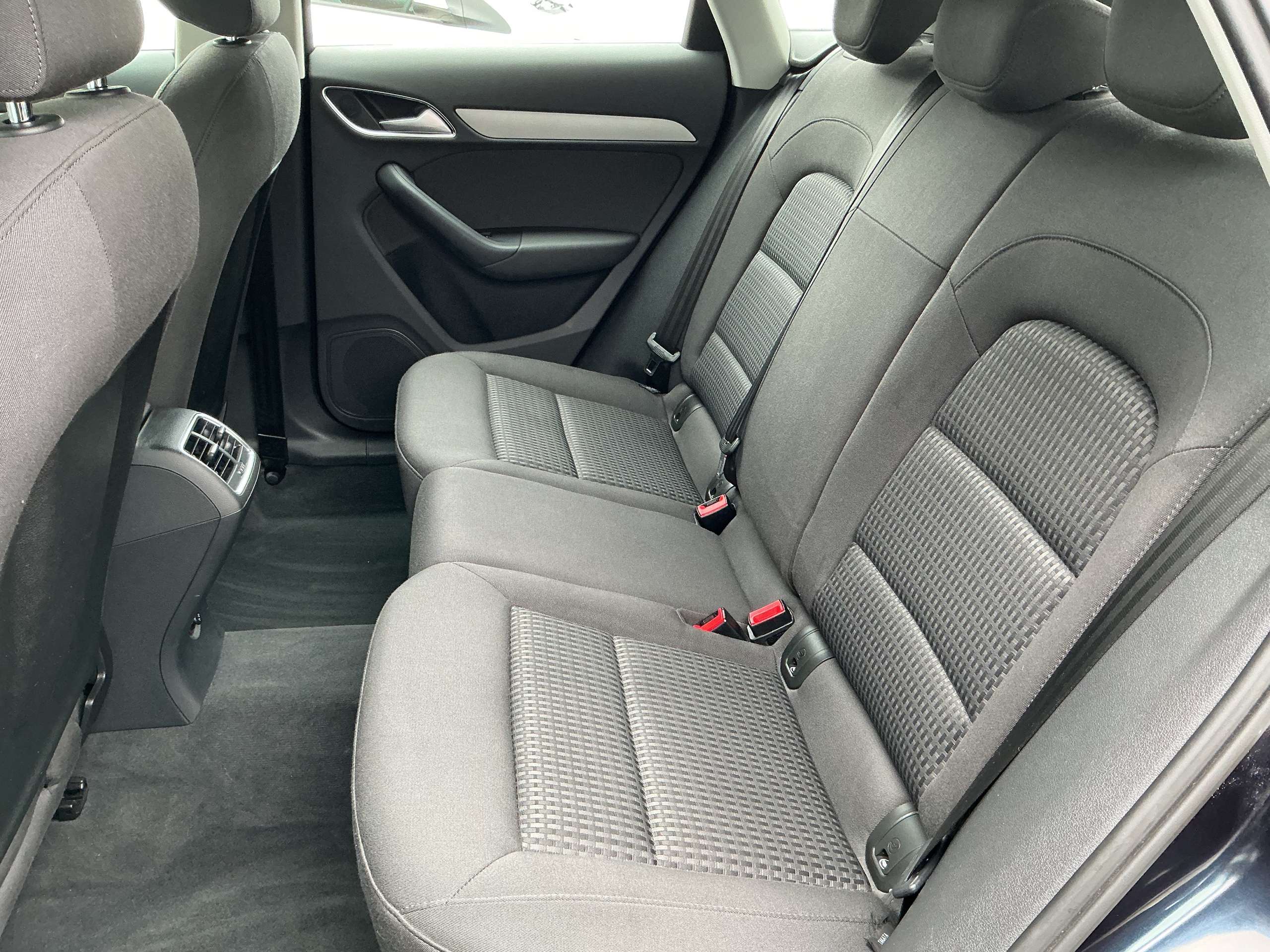 2014 AUDI Q3 2014 AUDI Q3