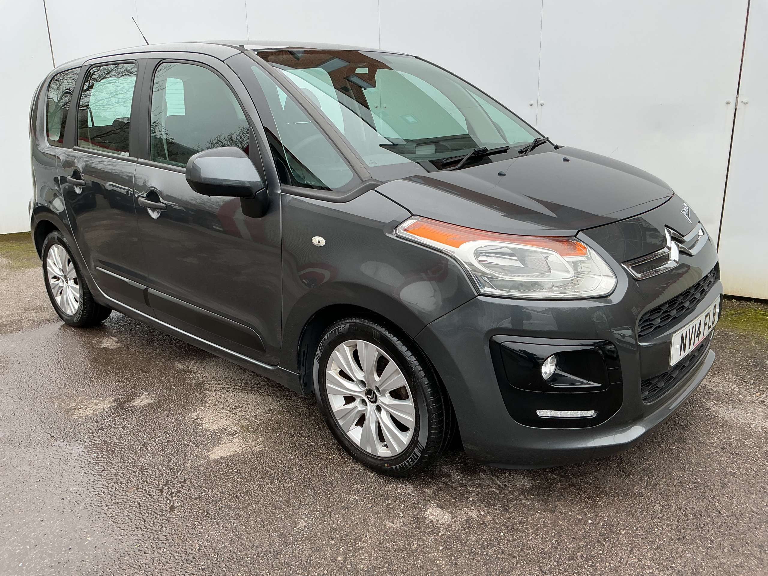 A 2014 CITROEN C3 PICASSO 1.4 VTi 16V VTR+ MPV 5dr Petrol Manual Euro 5 (95 ps) A 2014 CITROEN C3 PICASSO 1.4 VTi 16V VTR+ MPV 5dr Petrol Manual Euro 5 (95 ps)