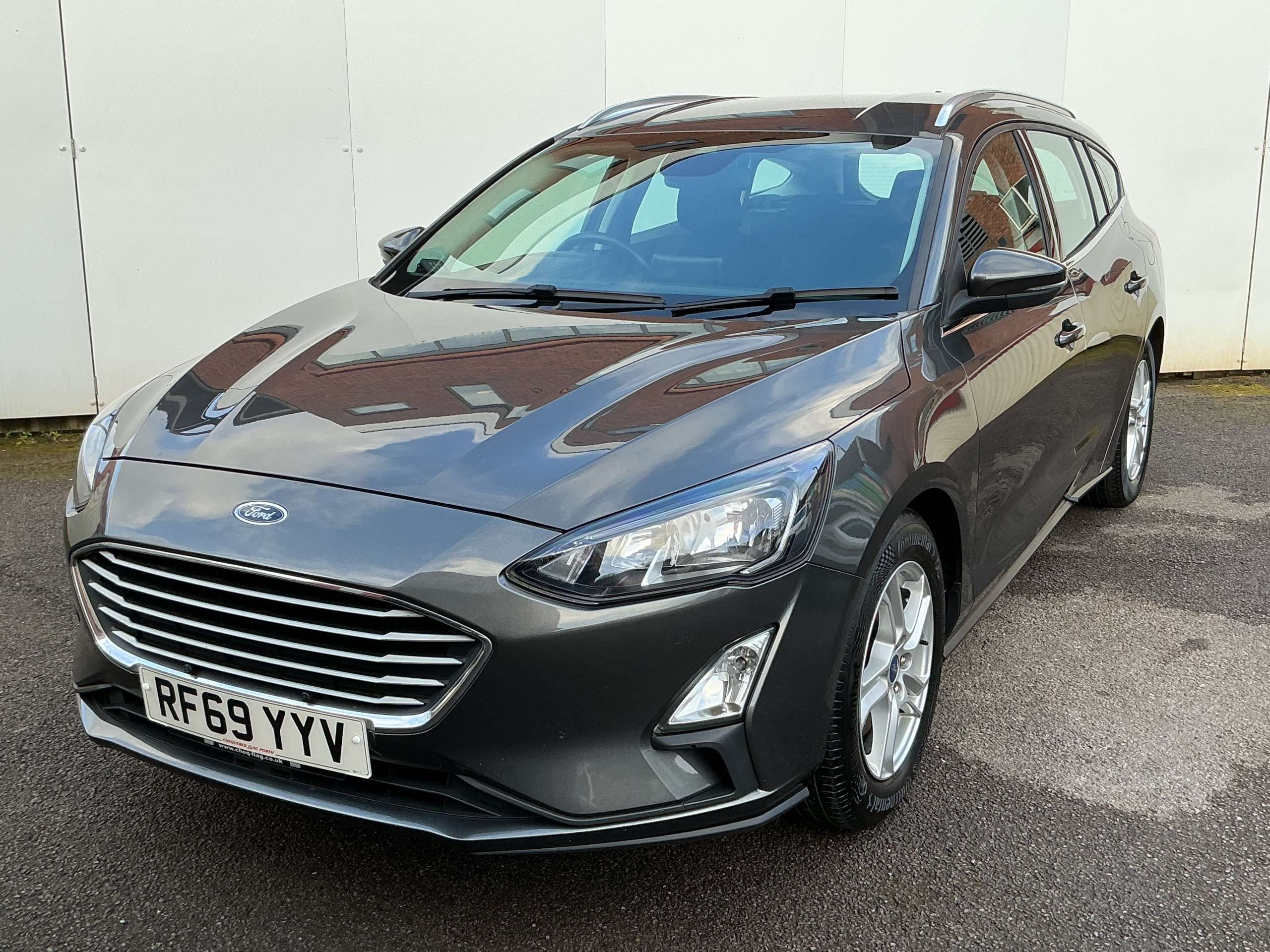 A 2019 FORD FOCUS 1.5 EcoBlue Zetec Estate 5dr Diesel Manual Euro 6 (s/s) (95 ps) A 2019 FORD FOCUS 1.5 EcoBlue Zetec Estate 5dr Diesel Manual Euro 6 (s/s) (95 ps)