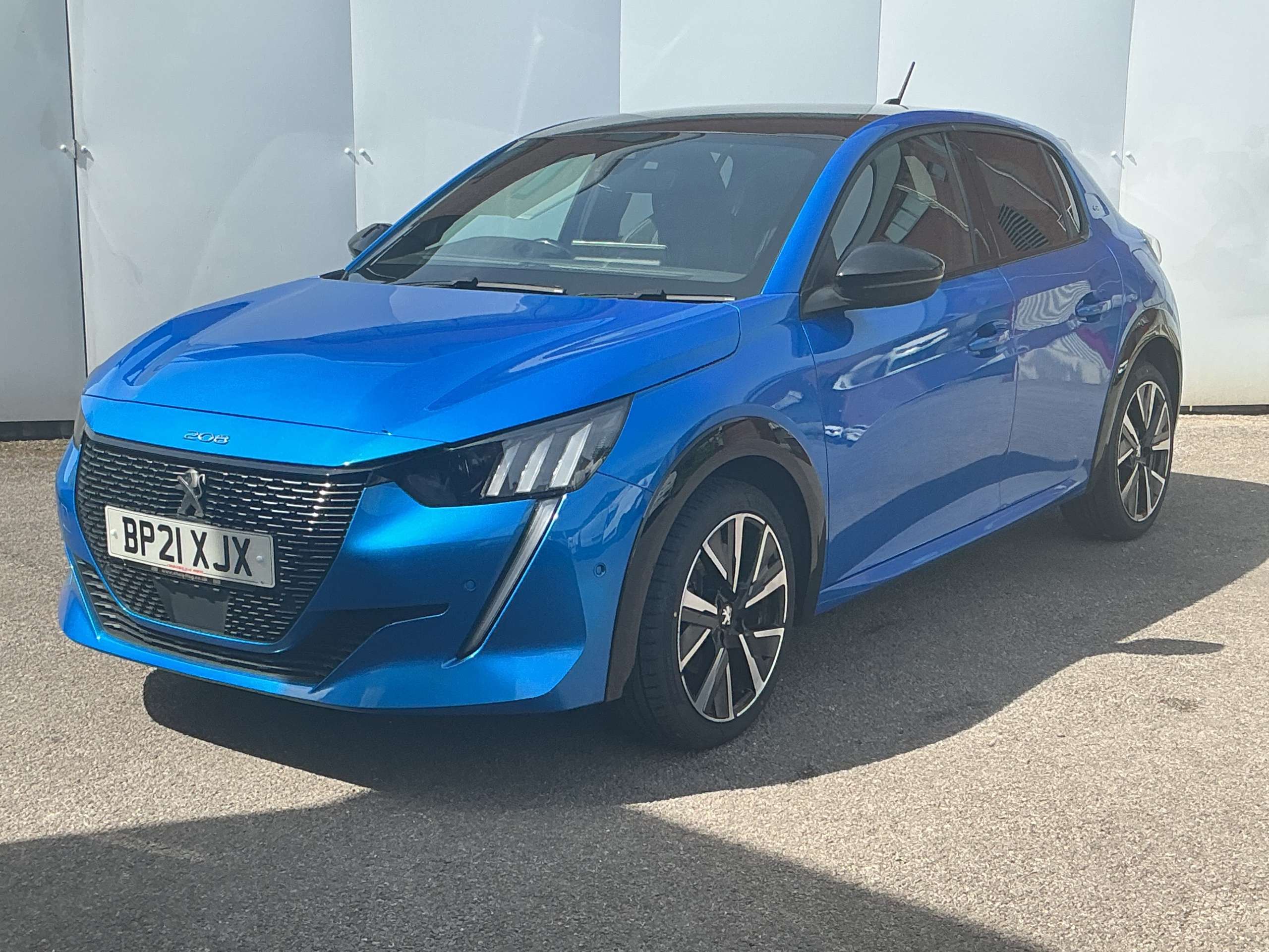 A 2021 PEUGEOT 208 1.2 PureTech GT Hatchback 5dr Petrol Manual Euro 6 (s/s) (100 ps) A 2021 PEUGEOT 208 1.2 PureTech GT Hatchback 5dr Petrol Manual Euro 6 (s/s) (100 ps)