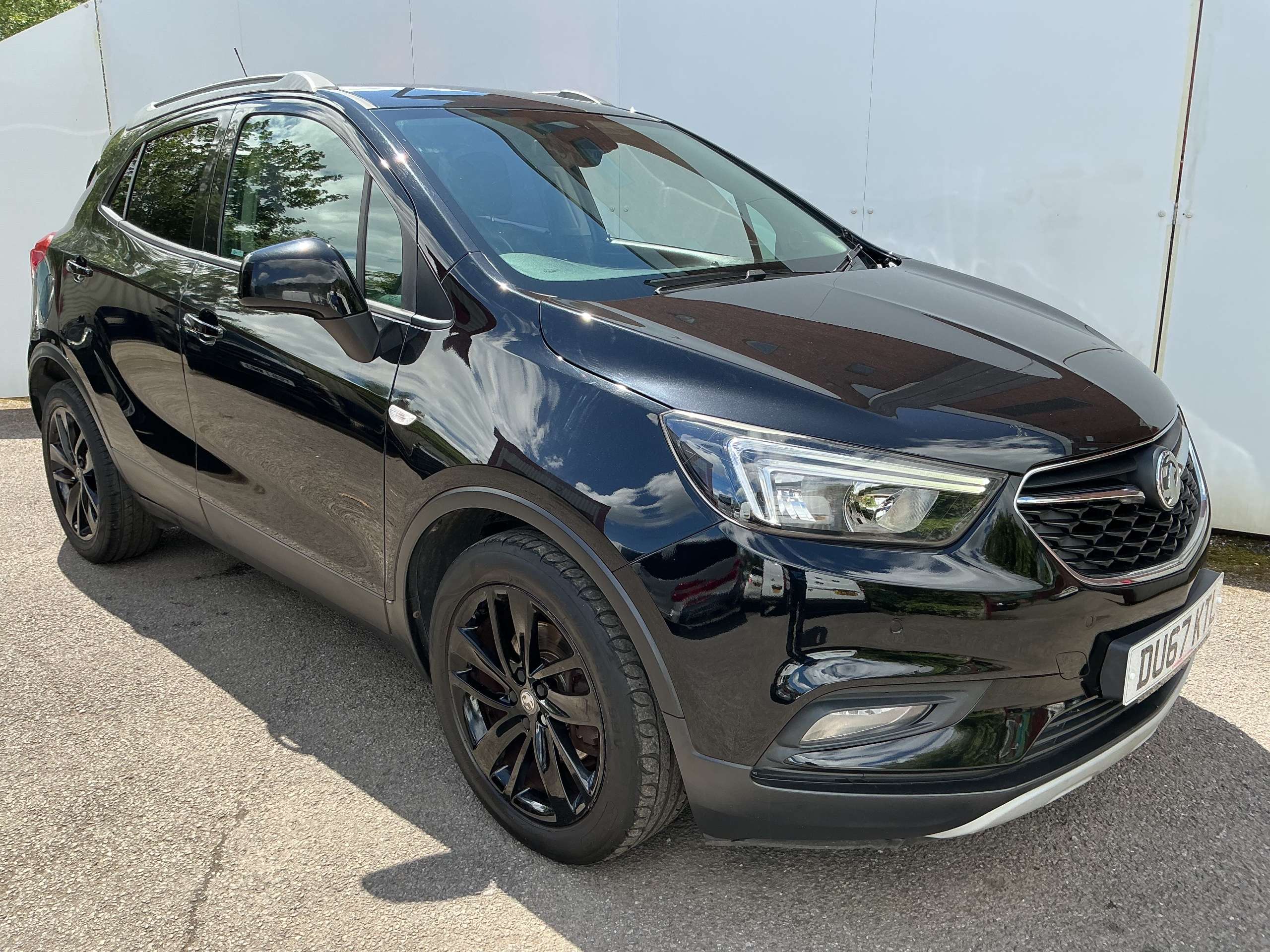 A 2017 VAUXHALL MOKKA X 1.4i Turbo ecoTEC Design Nav SUV 5dr Petrol Manual Euro 6 (s/s) (140 ps) A 2017 VAUXHALL MOKKA X 1.4i Turbo ecoTEC Design Nav SUV 5dr Petrol Manual Euro 6 (s/s) (140 ps)