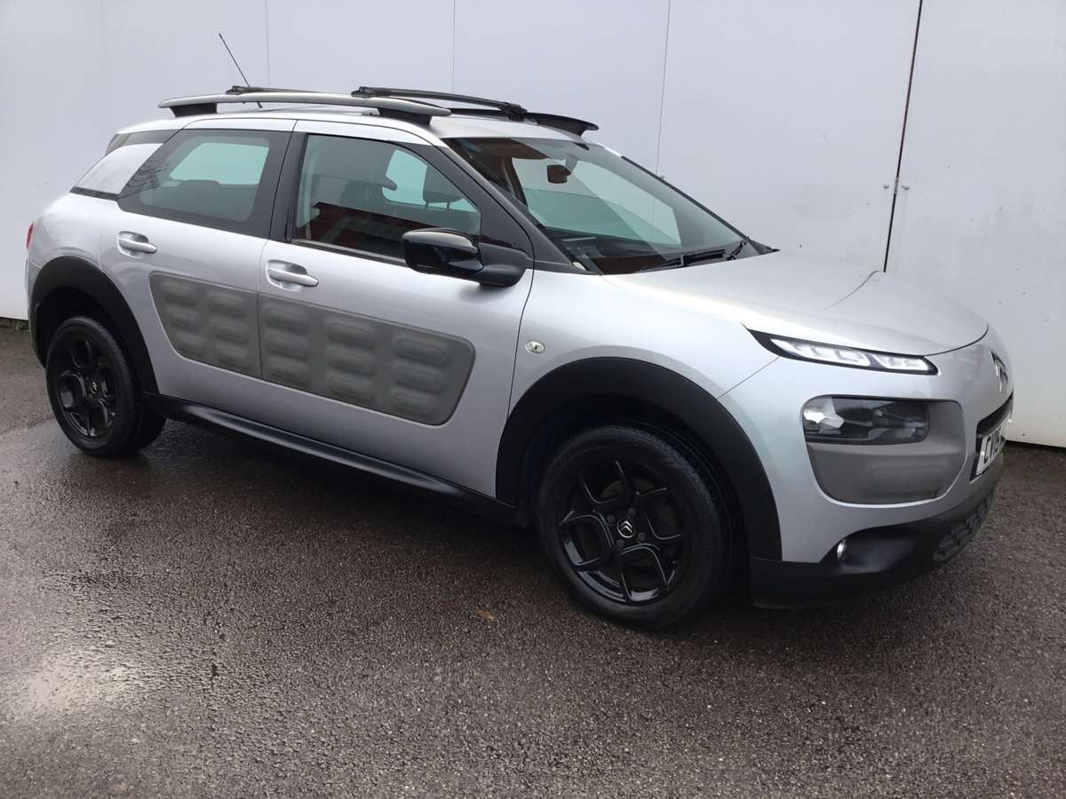 Check out this Citroen C4 Cactus 2015 Diesel Manual