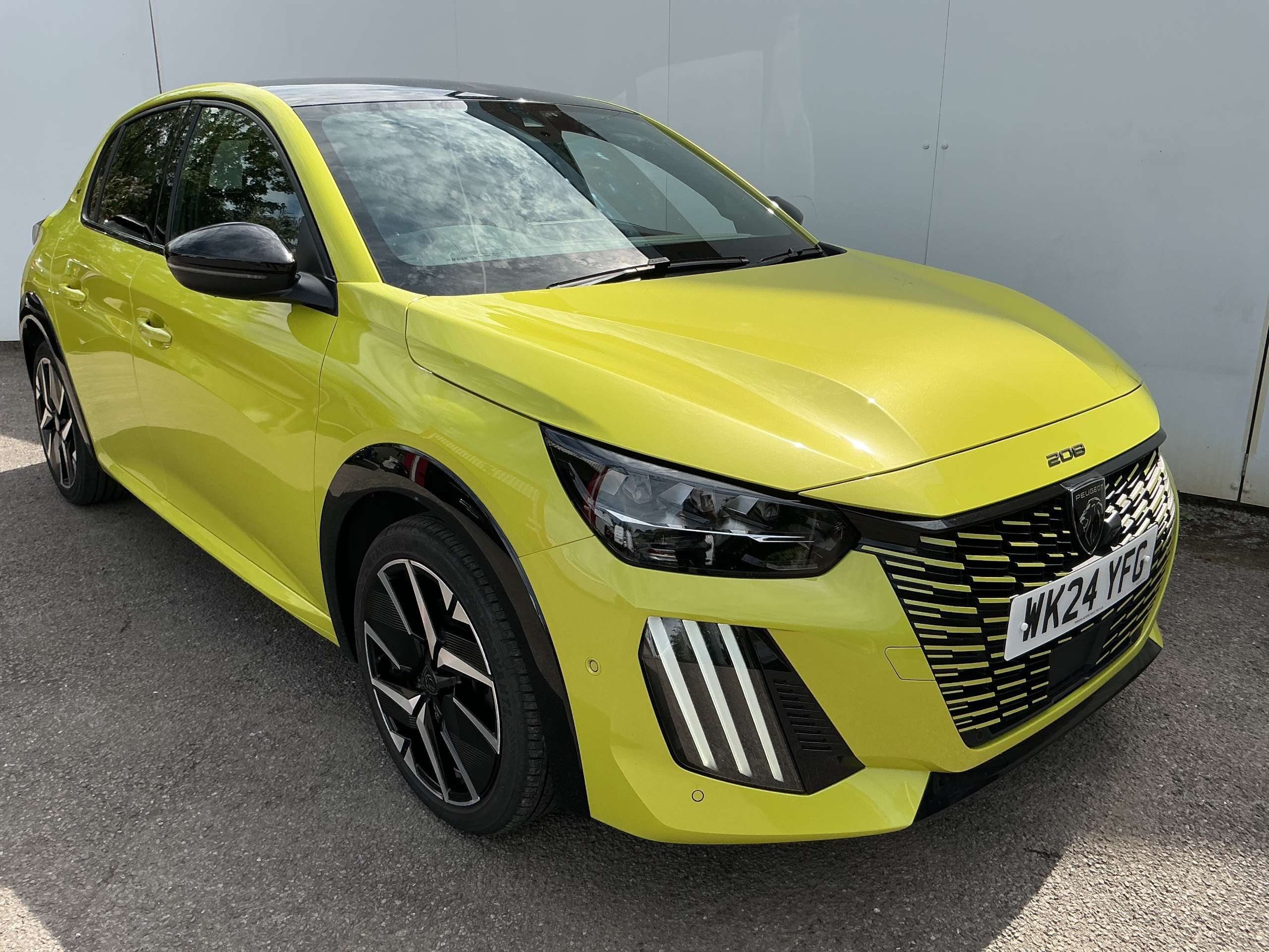 A 2024 PEUGEOT 208 1.2 PureTech GT Hatchback 5dr Petrol Manual Euro 6 (s/s) (100 ps) A 2024 PEUGEOT 208 1.2 PureTech GT Hatchback 5dr Petrol Manual Euro 6 (s/s) (100 ps)