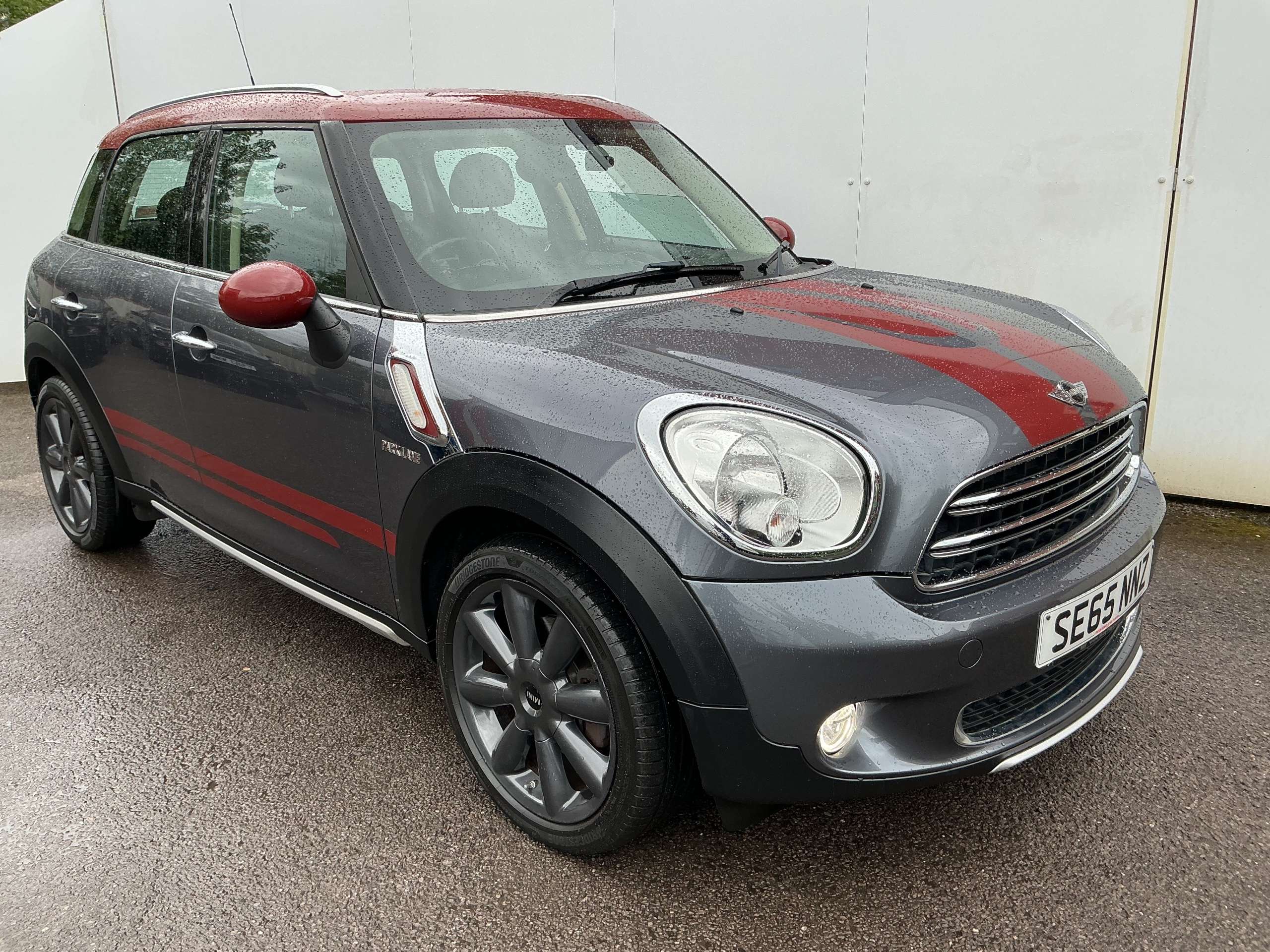 A 2015 MINI COUNTRYMAN 1.6 Cooper D Park Lane SUV 5dr Diesel Manual Euro 6 (s/s) (112 ps) A 2015 MINI COUNTRYMAN 1.6 Cooper D Park Lane SUV 5dr Diesel Manual Euro 6 (s/s) (112 ps)