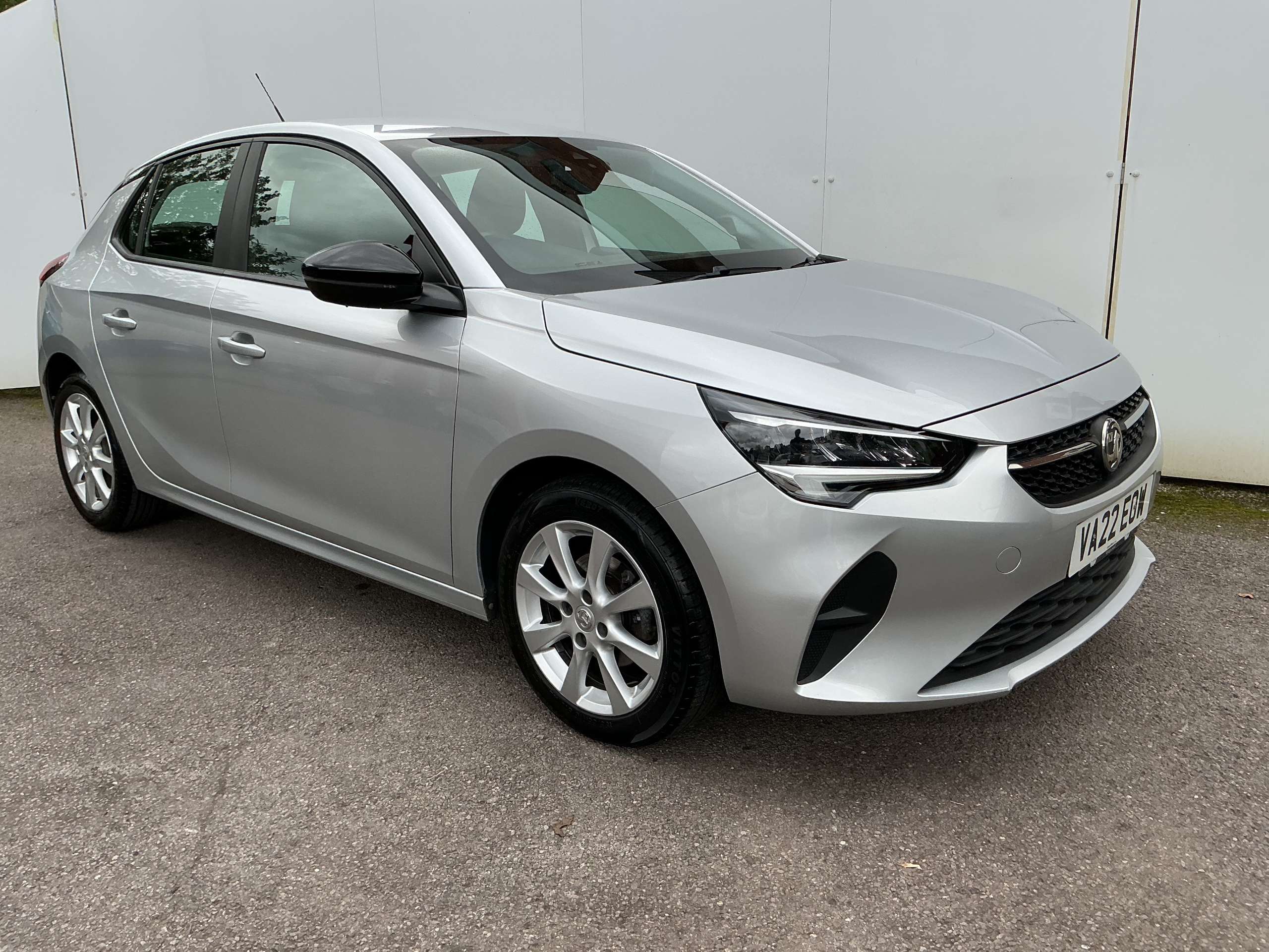 A 2022 VAUXHALL CORSA 1.2 SE Edition Hatchback 5dr Petrol Manual Euro 6 (75 ps) A 2022 VAUXHALL CORSA 1.2 SE Edition Hatchback 5dr Petrol Manual Euro 6 (75 ps)