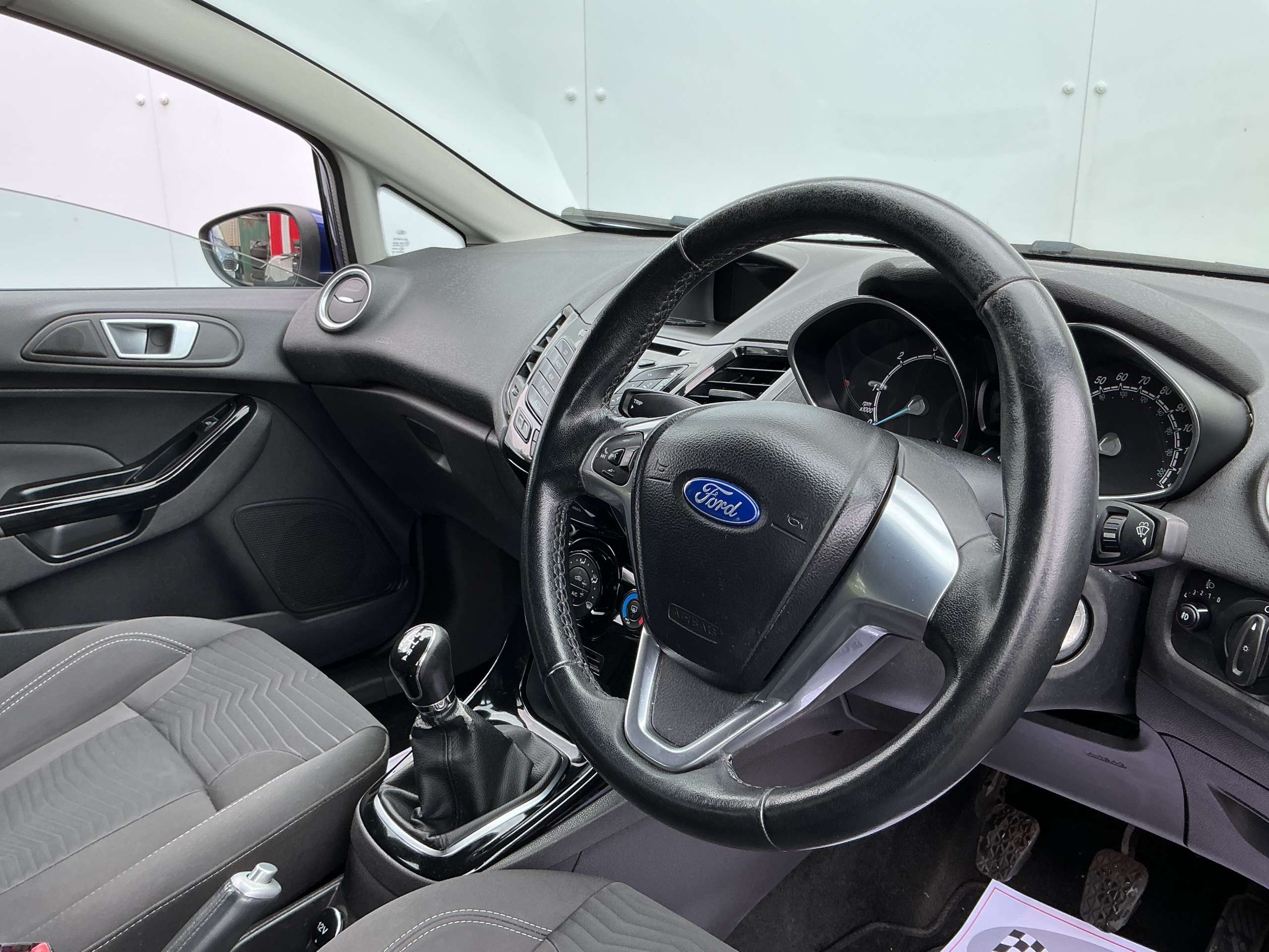 2015 FORD FIESTA 2015 FORD FIESTA