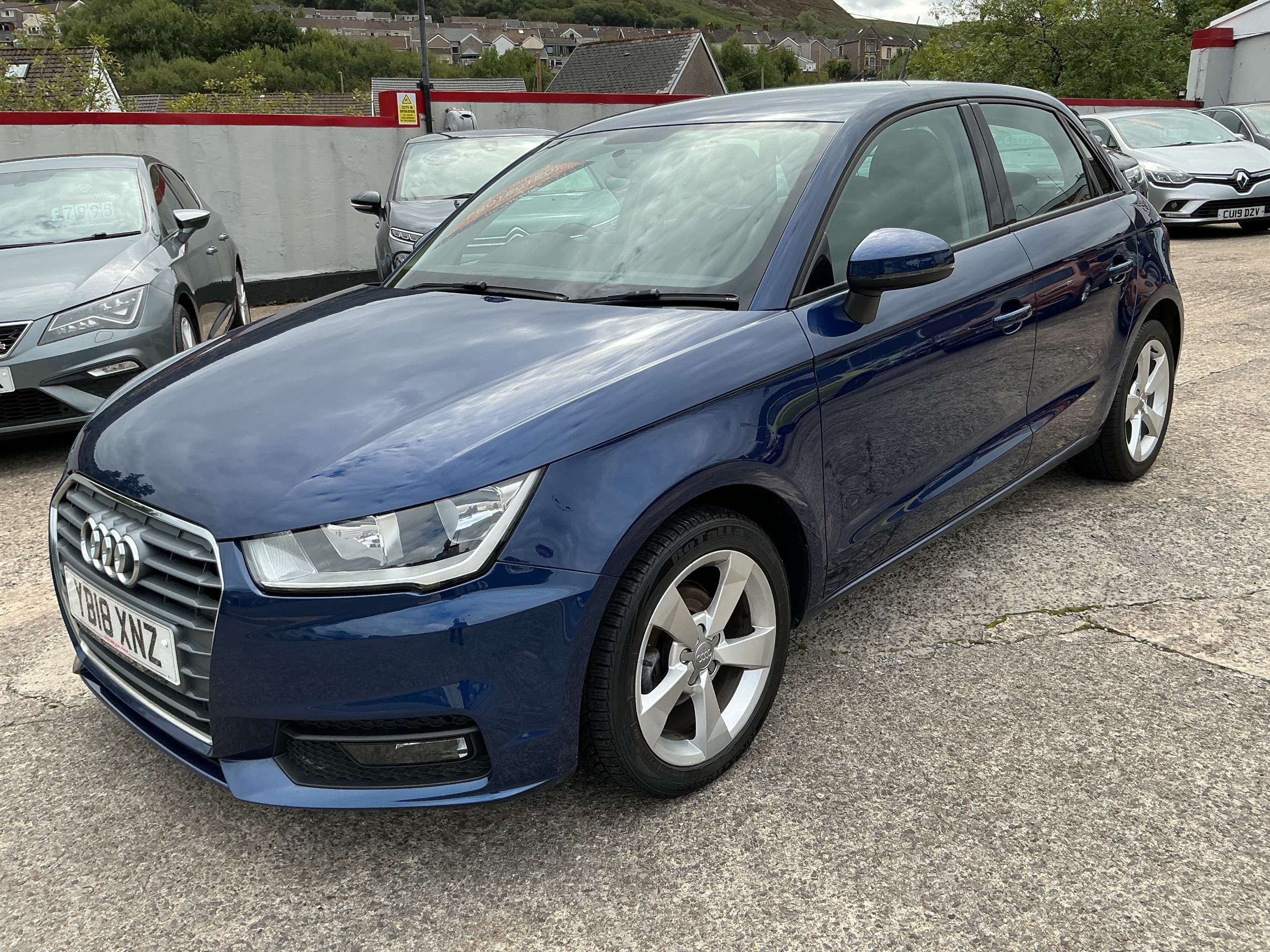A 2018 AUDI A1 1.0 TFSI Sport Sportback 5dr Petrol Manual Euro 6 (s/s) (Nav) (95 ps) A 2018 AUDI A1 1.0 TFSI Sport Sportback 5dr Petrol Manual Euro 6 (s/s) (Nav) (95 ps)