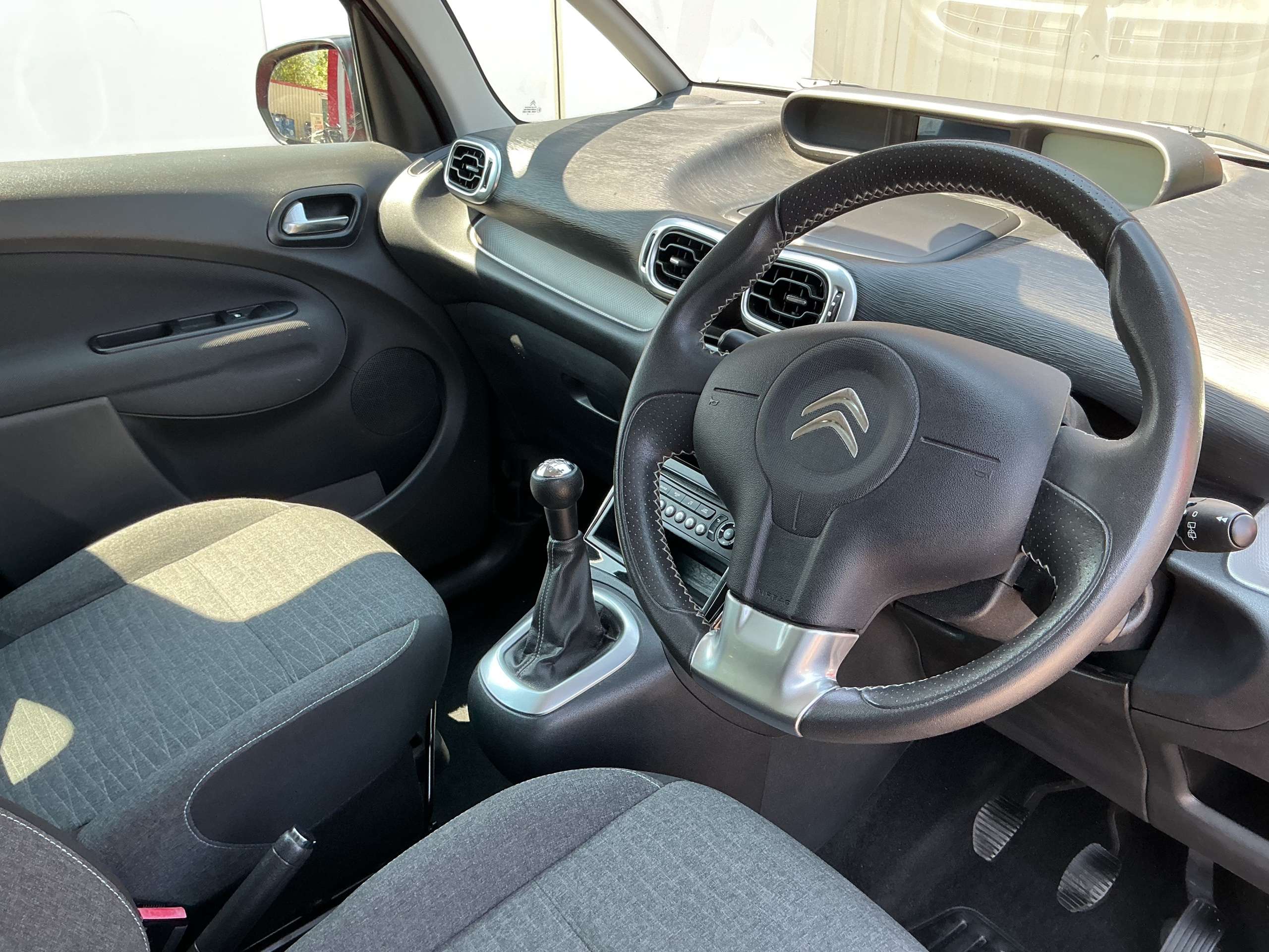 2016 CITROEN C3 PICASSO 2016 CITROEN C3 PICASSO