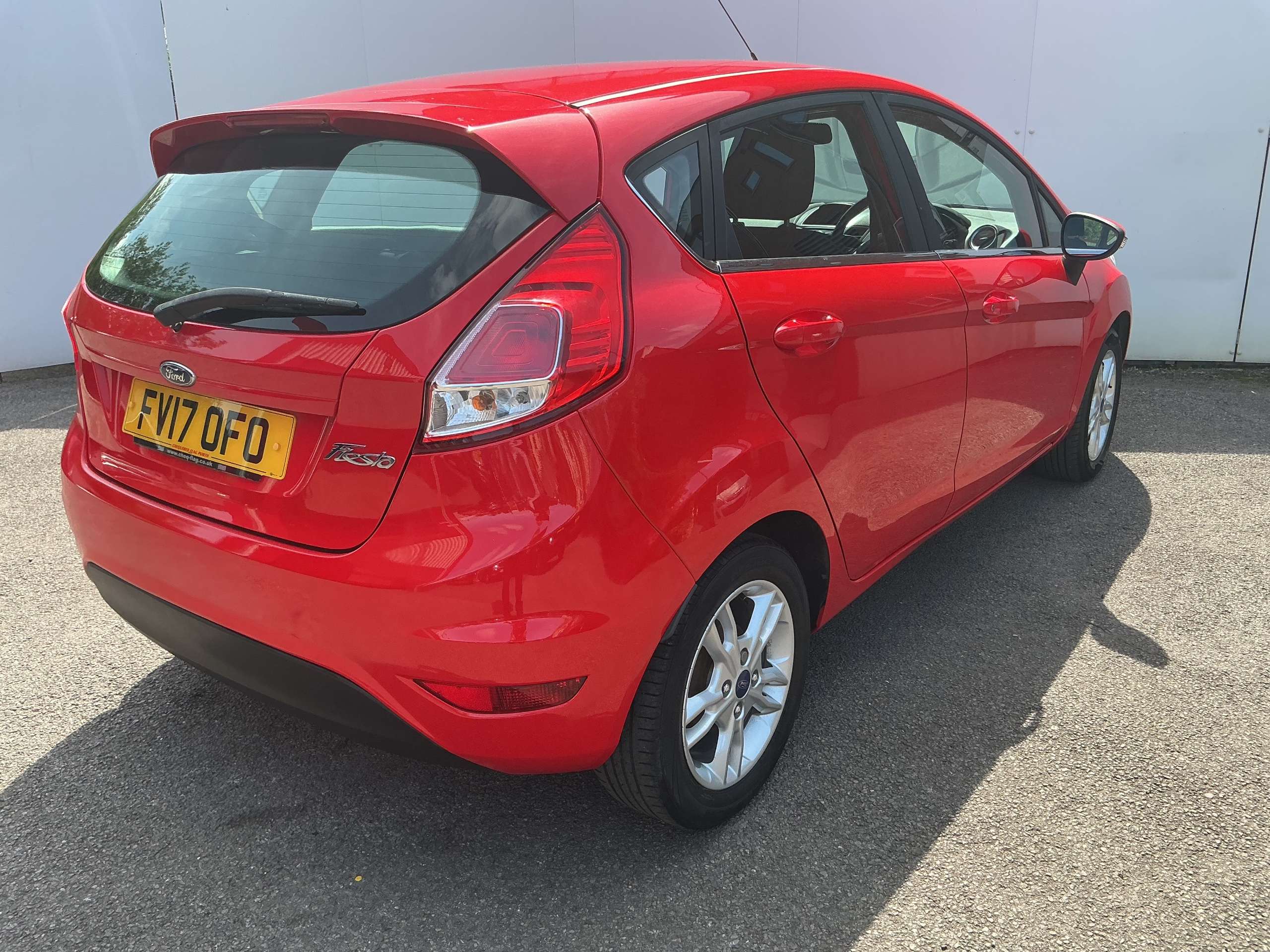 A 2017 FORD FIESTA ZETEC 5-Door A 2017 FORD FIESTA ZETEC 5-Door