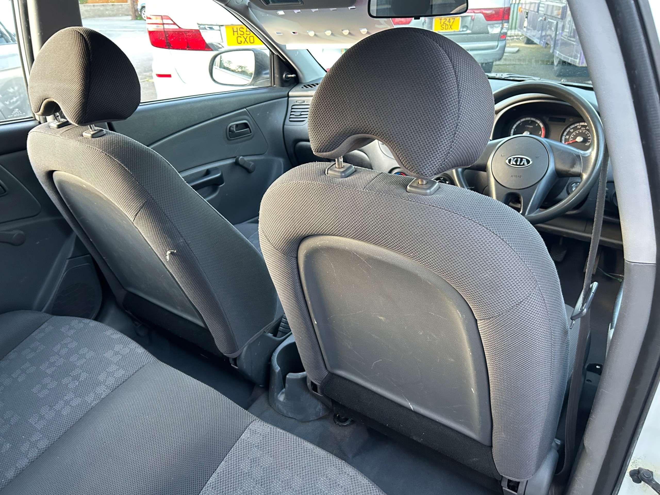 2010 KIA RIO 2010 KIA RIO