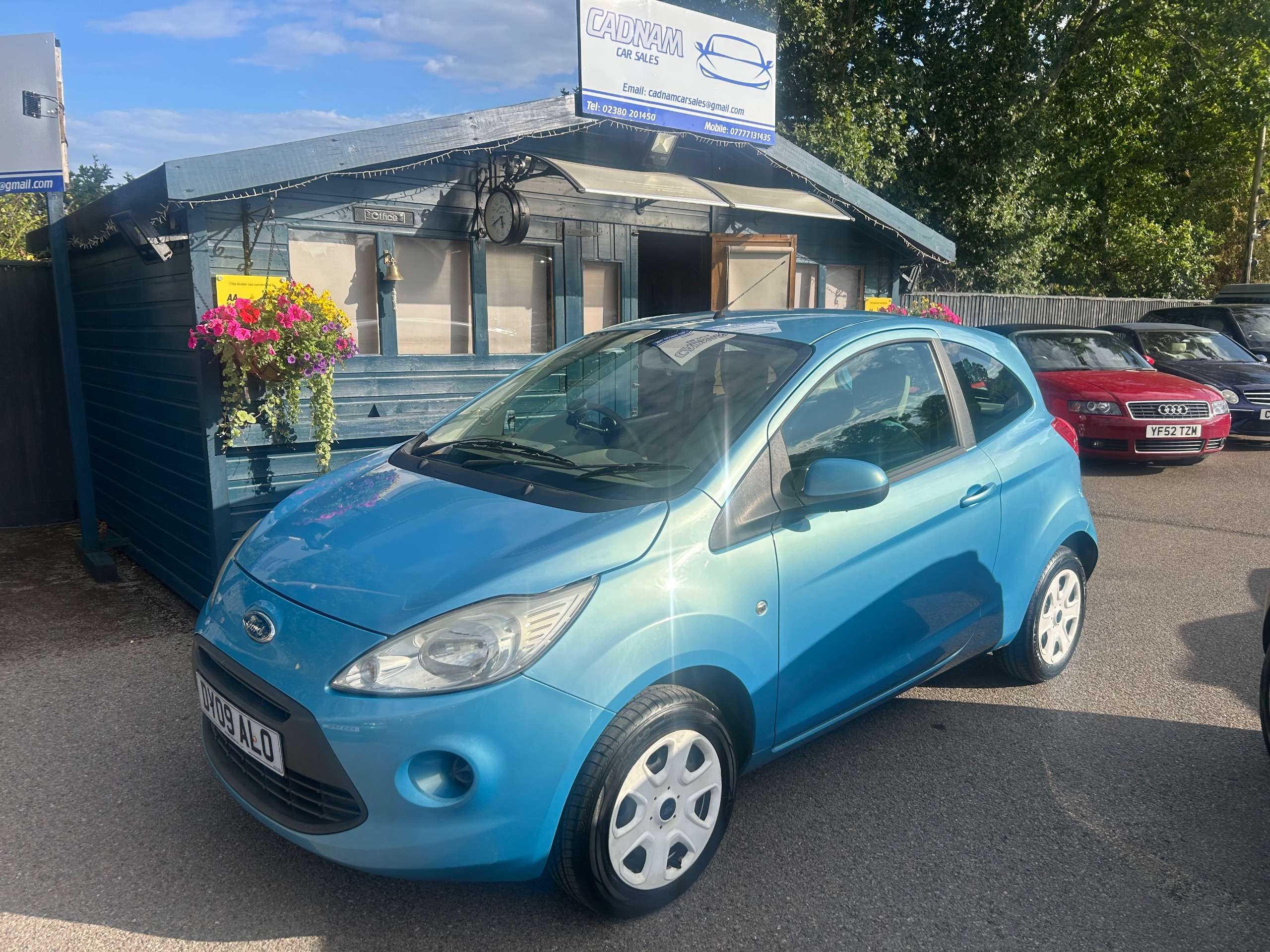 A 2009 FORD KA 1.2 Style Hatchback 3dr Petrol Manual Euro 4 (69 ps) A 2009 FORD KA 1.2 Style Hatchback 3dr Petrol Manual Euro 4 (69 ps)