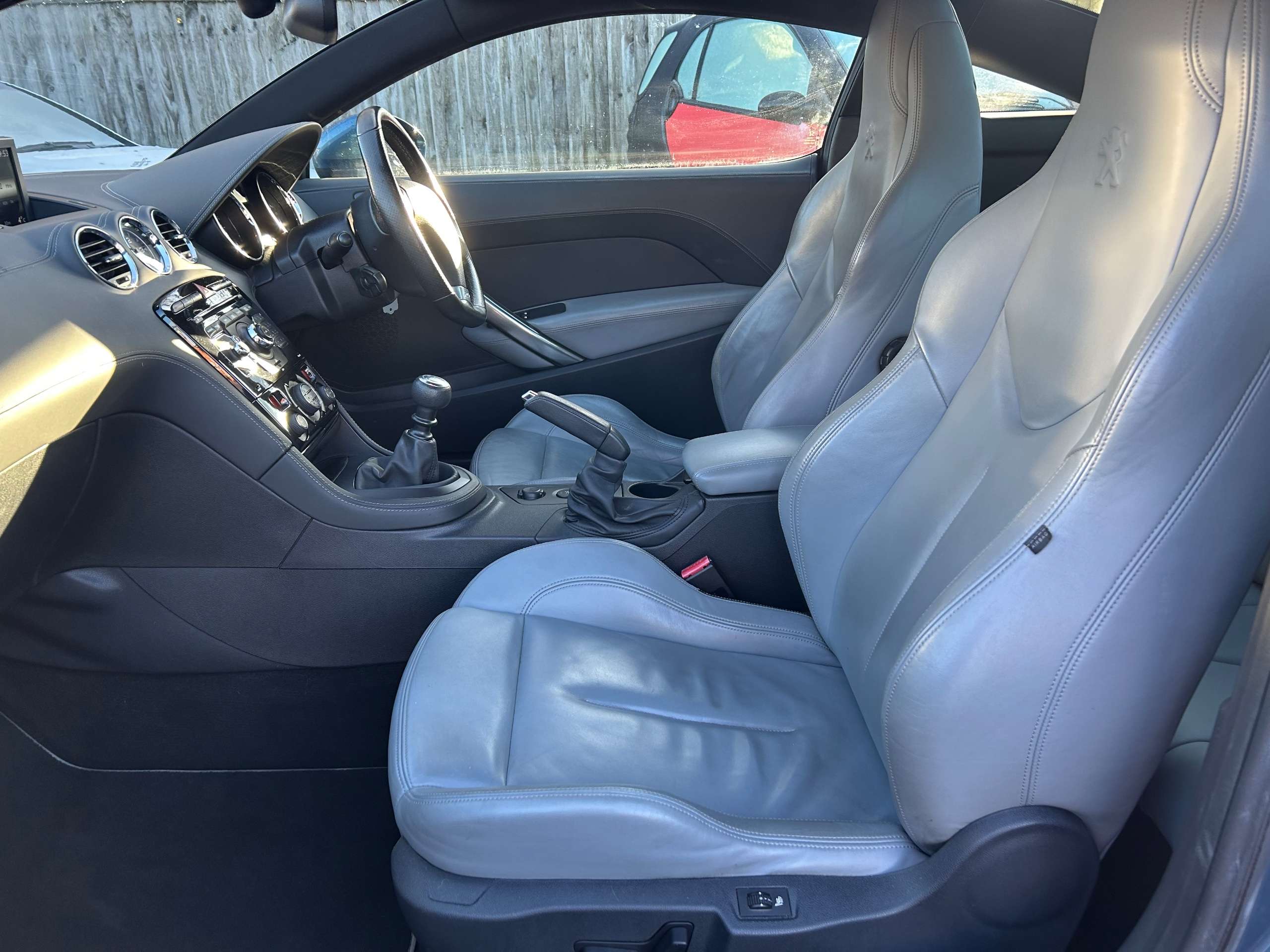 2010 PEUGEOT RCZ 2010 PEUGEOT RCZ