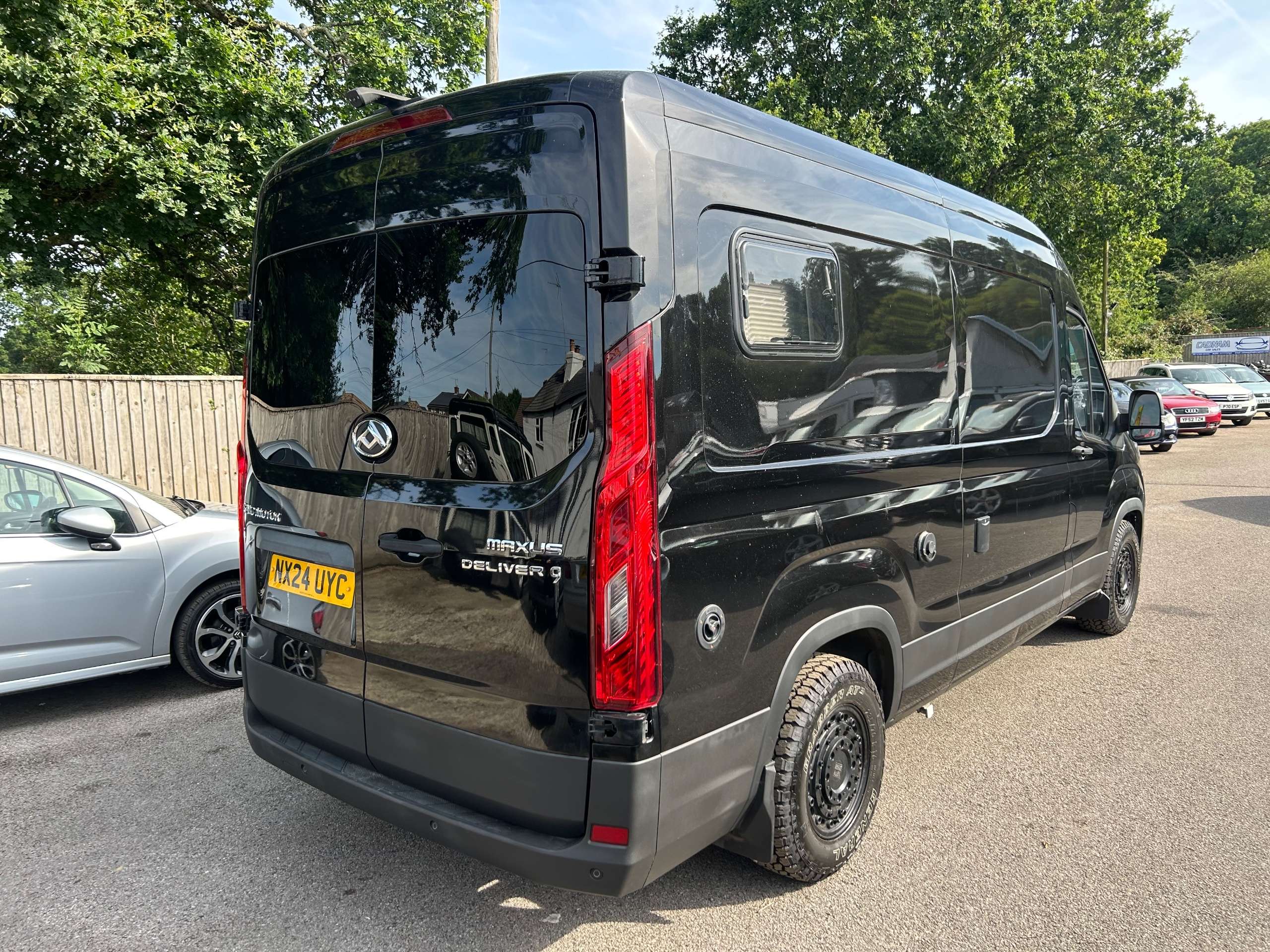 2024 MAXUS DELIVER 9 2024 MAXUS DELIVER 9