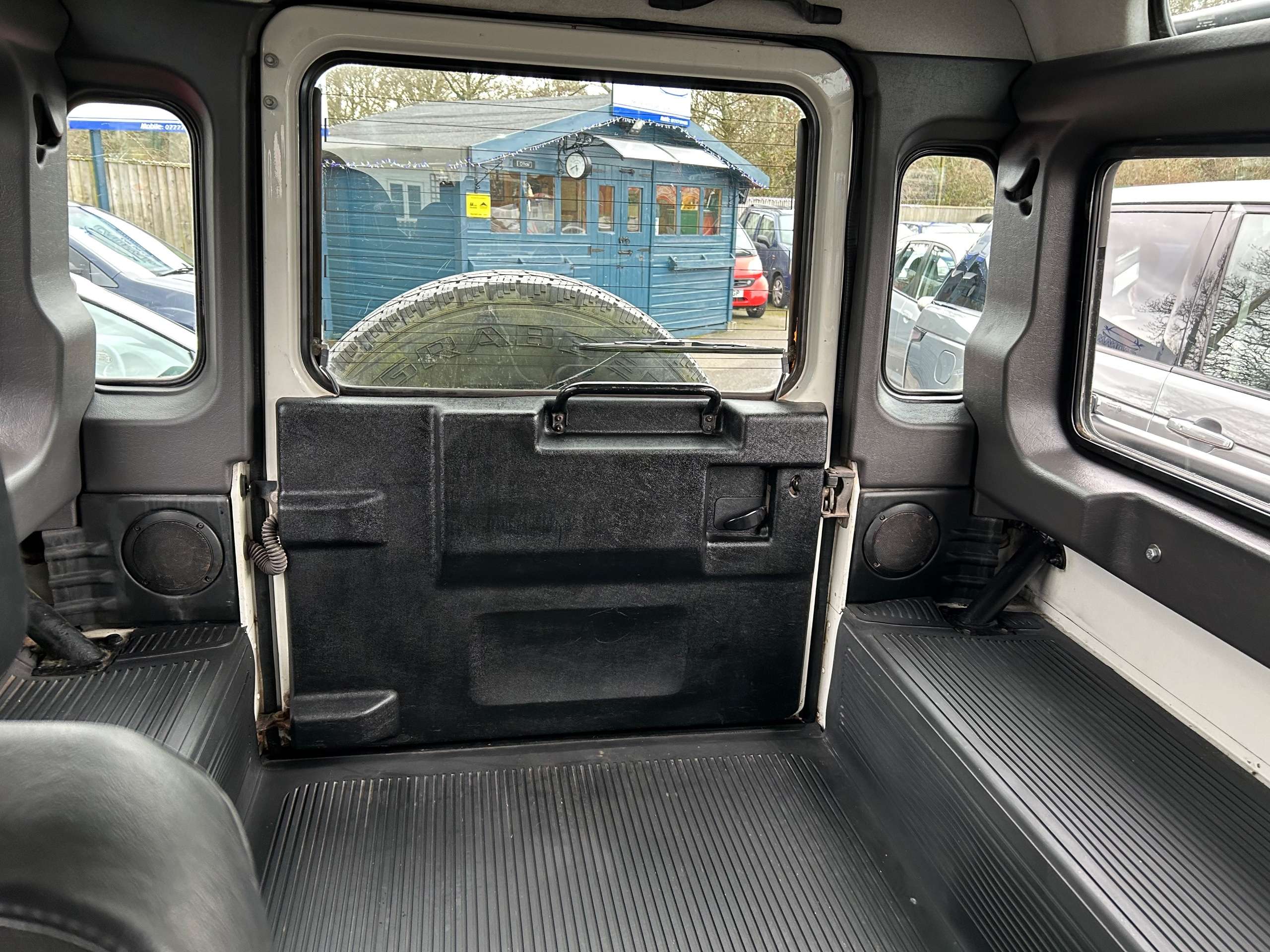 2009 LAND ROVER DEFENDER 2009 LAND ROVER DEFENDER