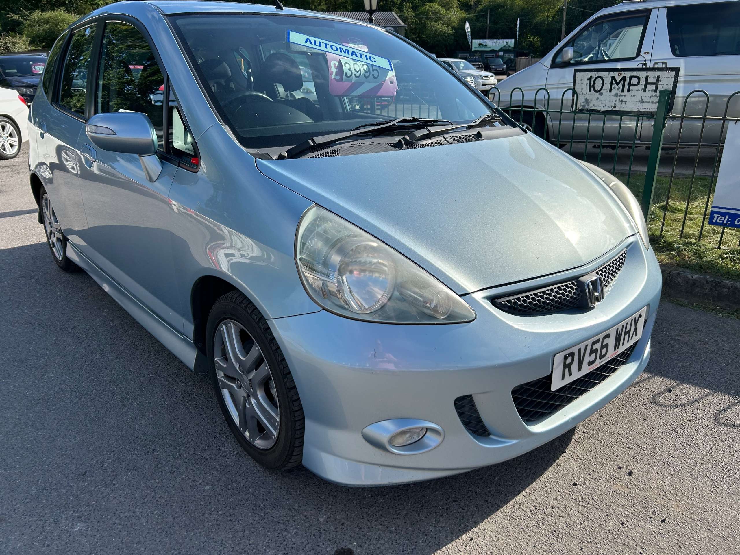 A 2006 HONDA JAZZ 1.4 i-DSI Sport Hatchback 5dr Petrol CVT-7 (139 g/km, 82 bhp) A 2006 HONDA JAZZ 1.4 i-DSI Sport Hatchback 5dr Petrol CVT-7 (139 g/km, 82 bhp)