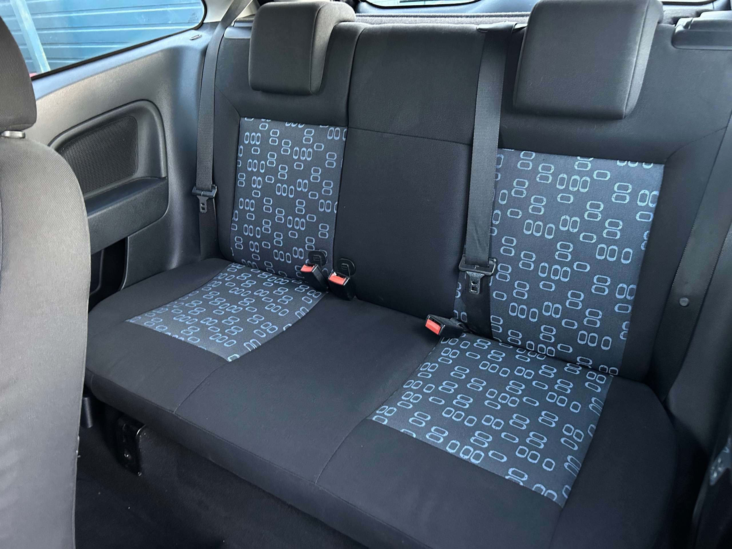 2004 FORD FIESTA 2004 FORD FIESTA