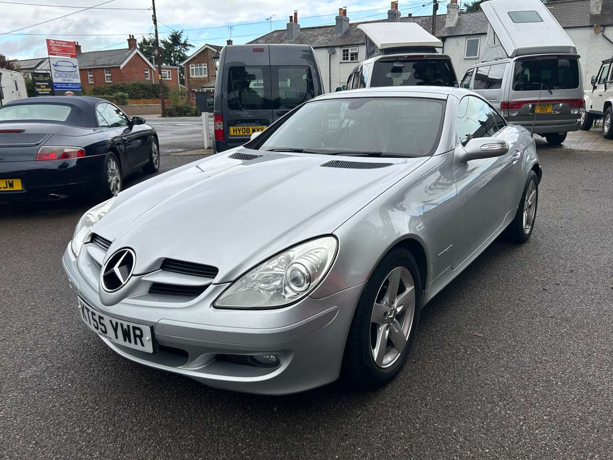 Check out this Mercedes-benz Slk 2005 Petrol Automatic