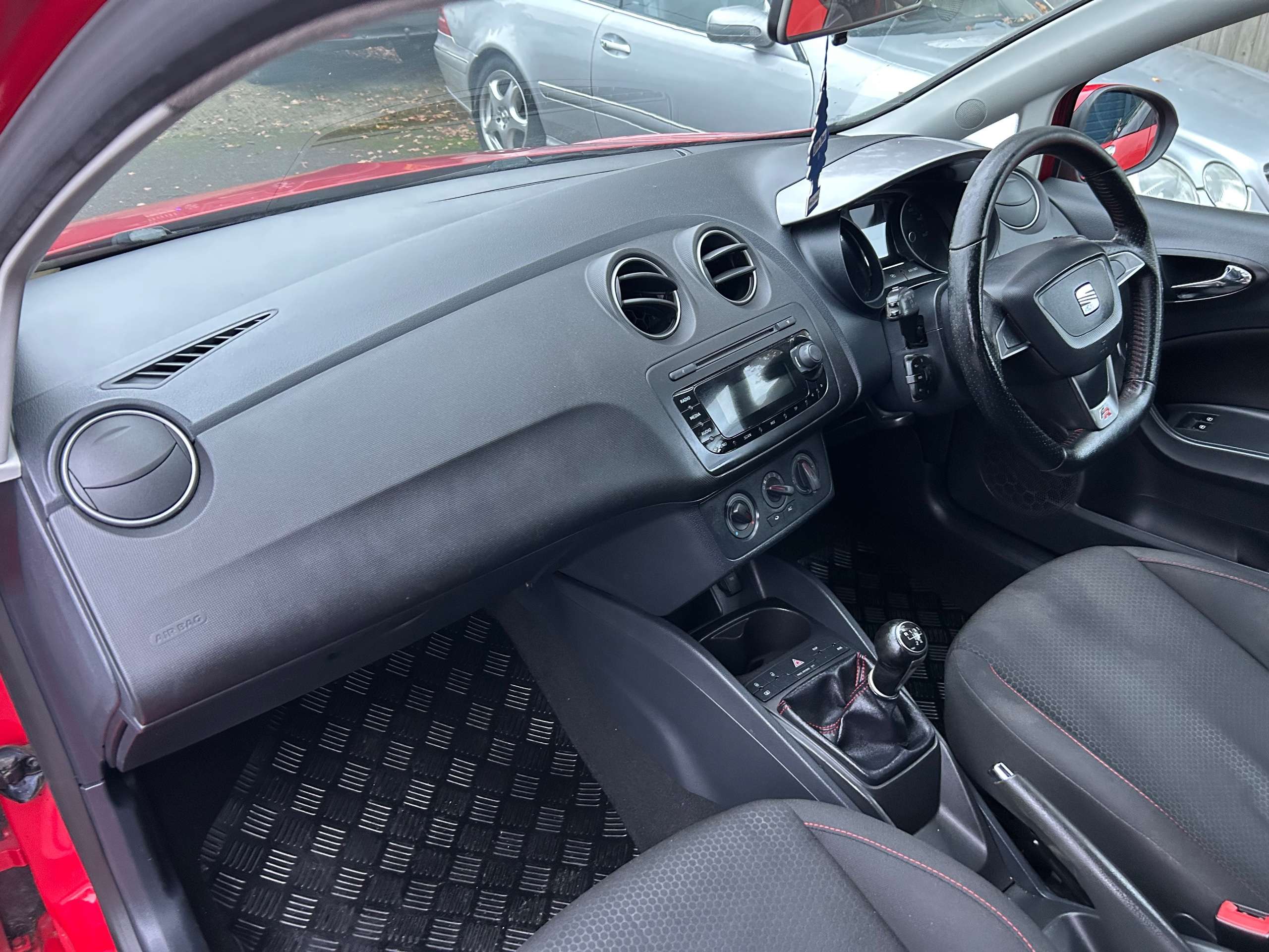 2012 SEAT IBIZA 2012 SEAT IBIZA