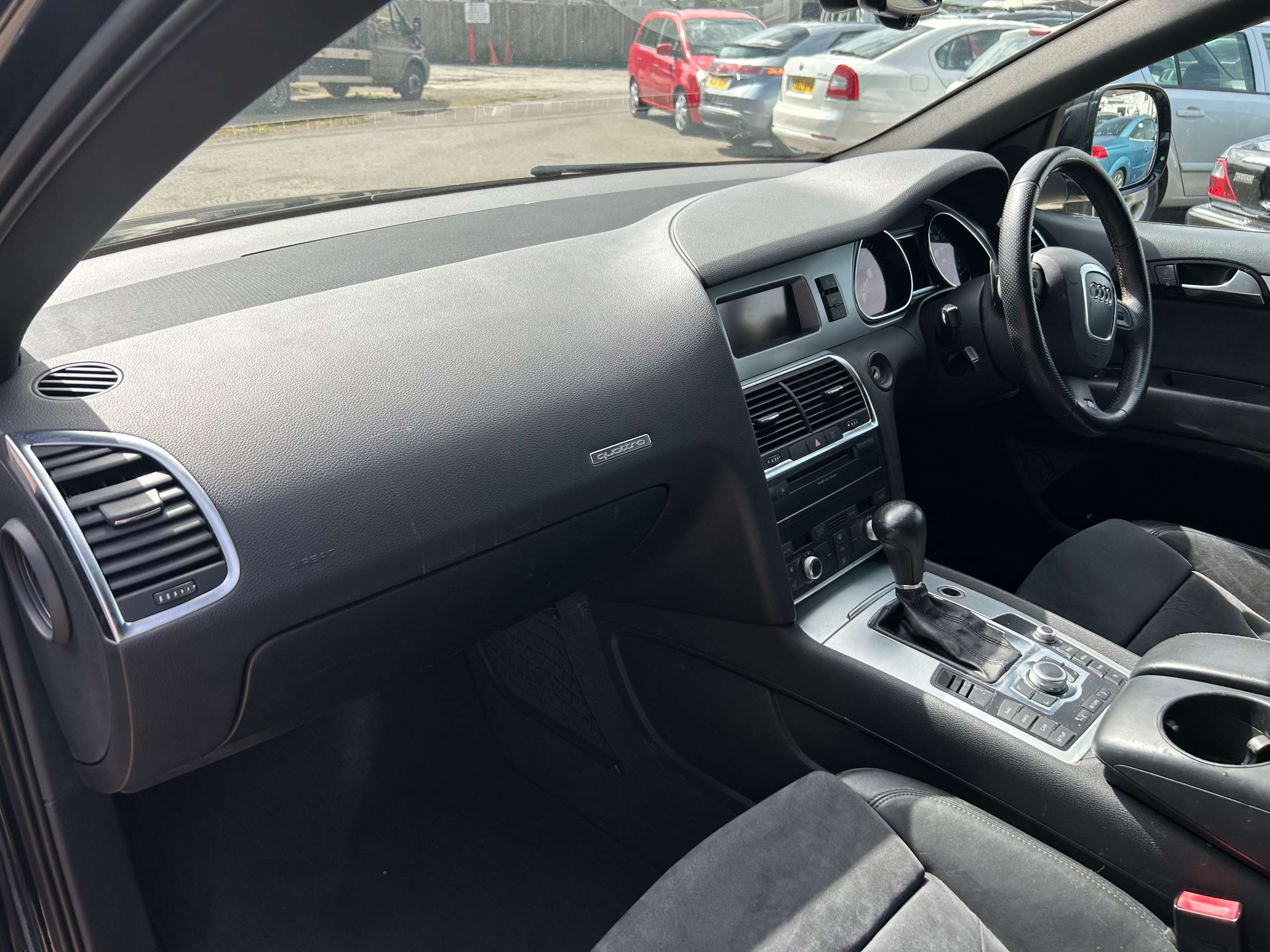 2010 AUDI Q7 2010 AUDI Q7